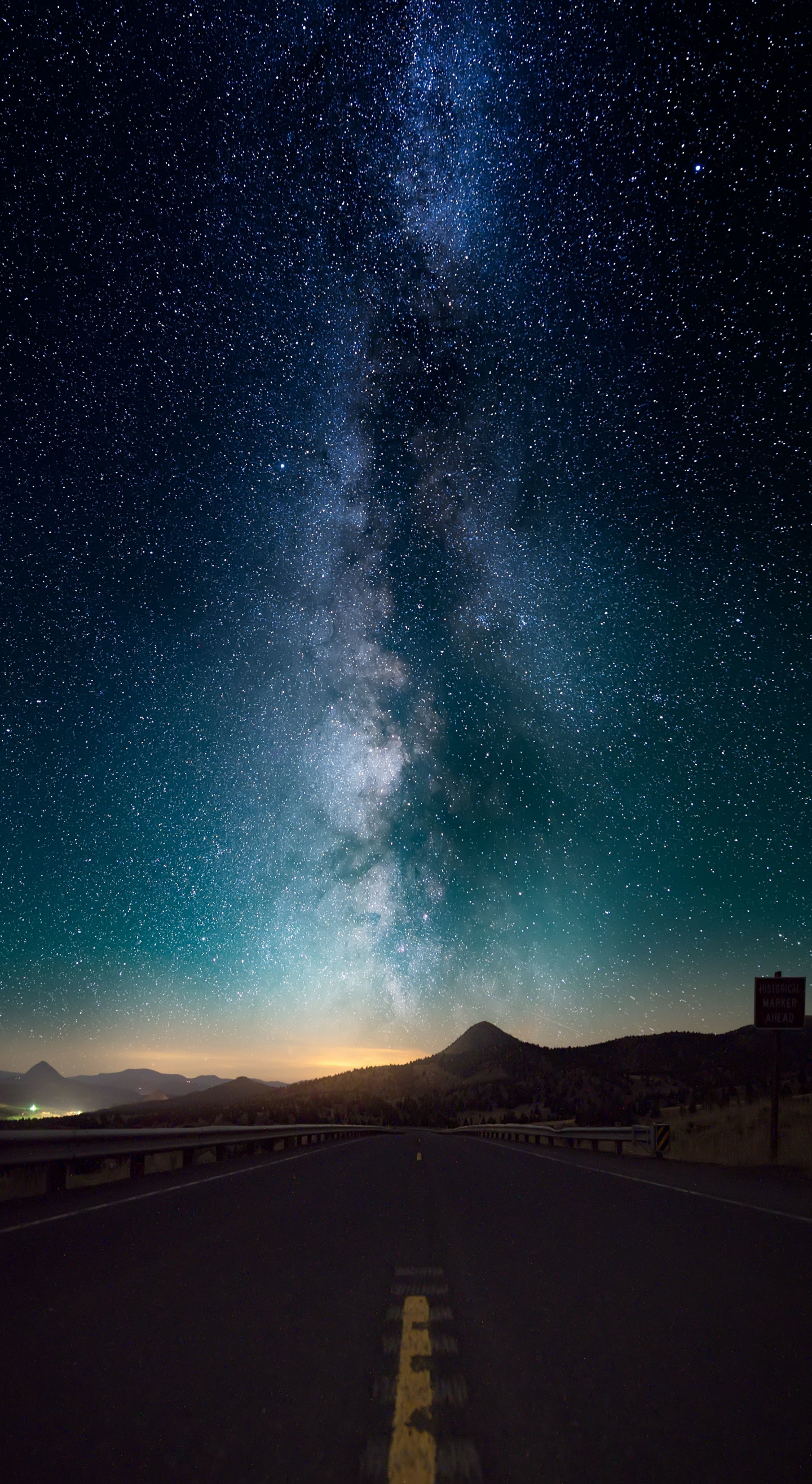 Milky Way 4K Night Wallpapers