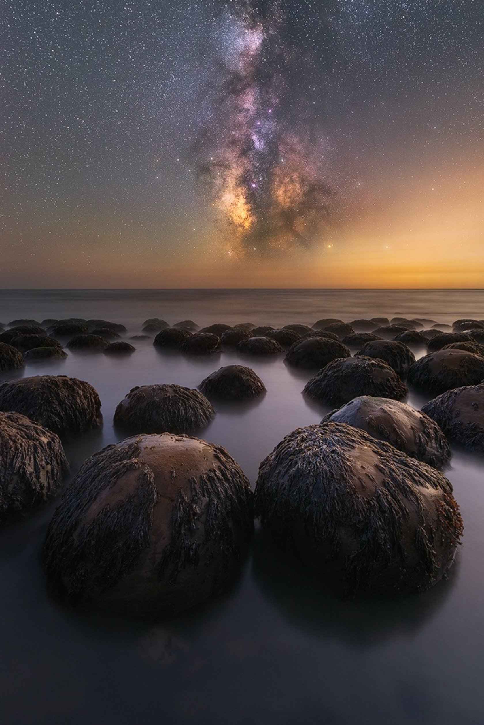 Milky Way Over The Bowling Ball Beach Wallpapers