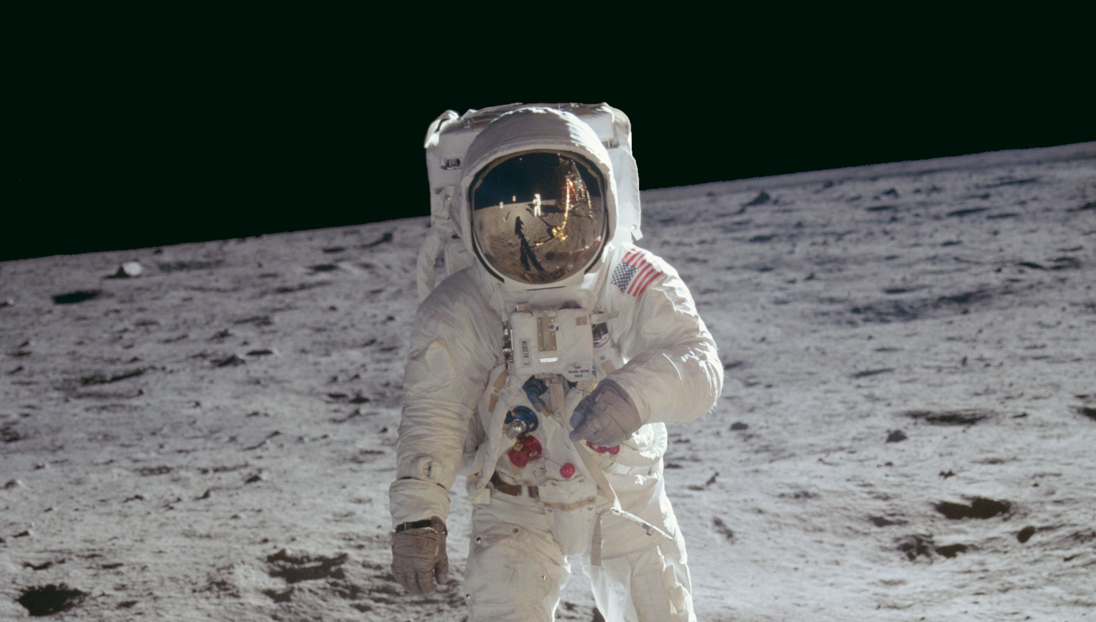 Moon Landing Wallpapers