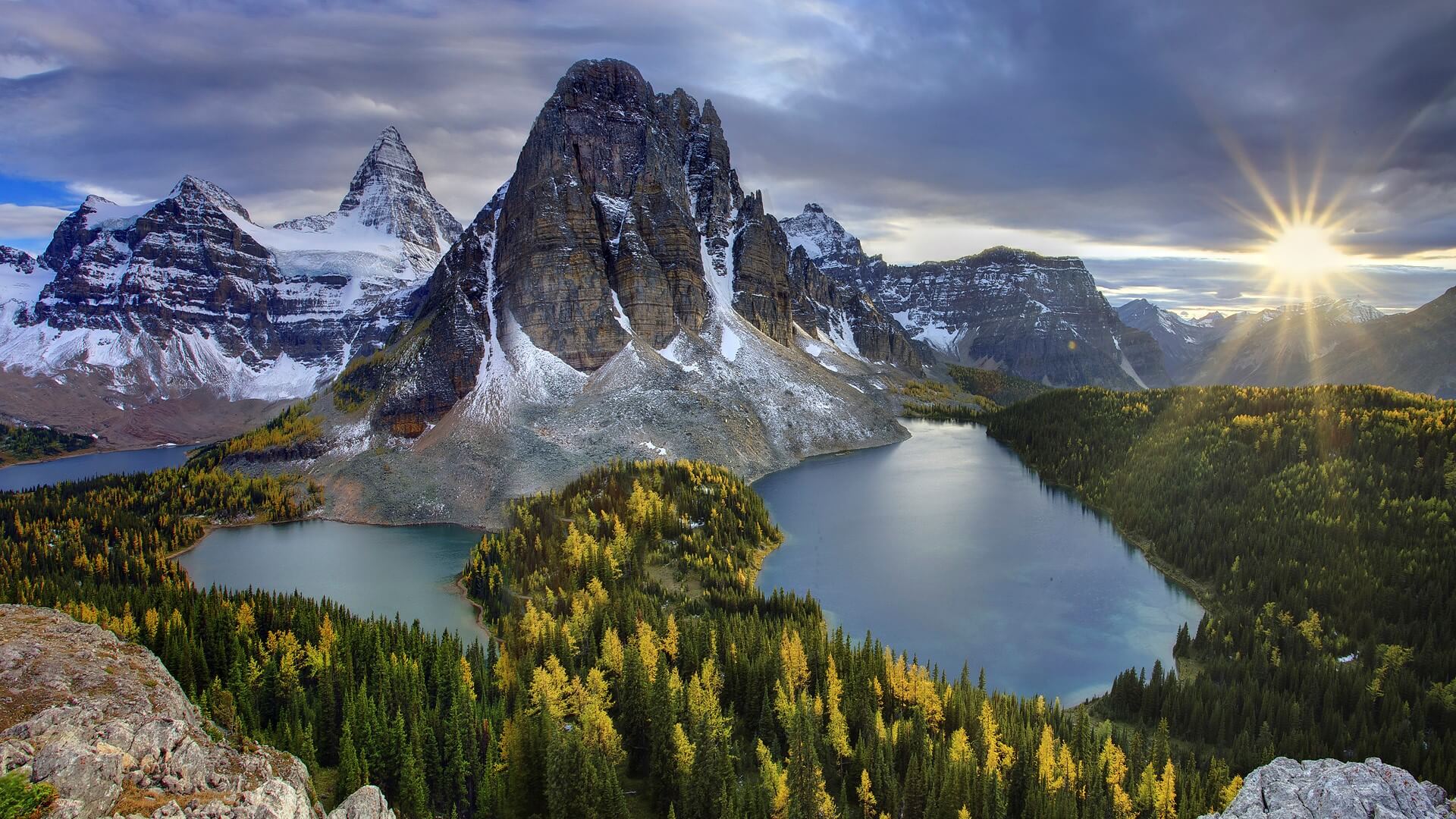 Mount Assiniboine Wallpapers