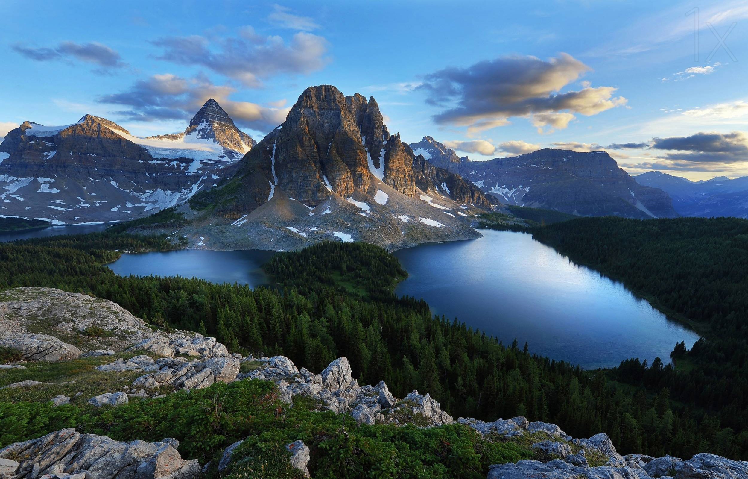 Mount Assiniboine Wallpapers