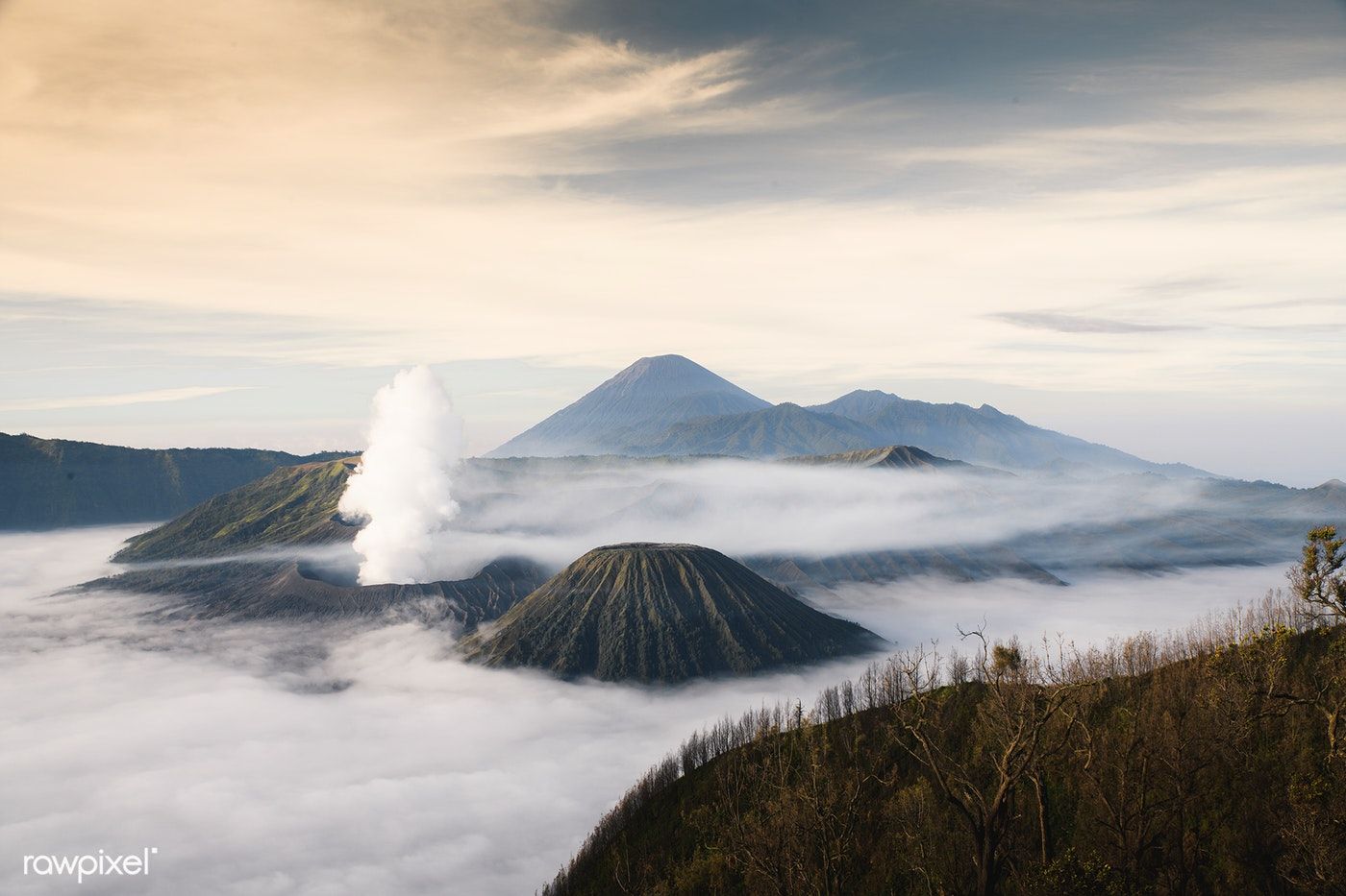 Mount Bromo Cloudy Volcano Wallpapers