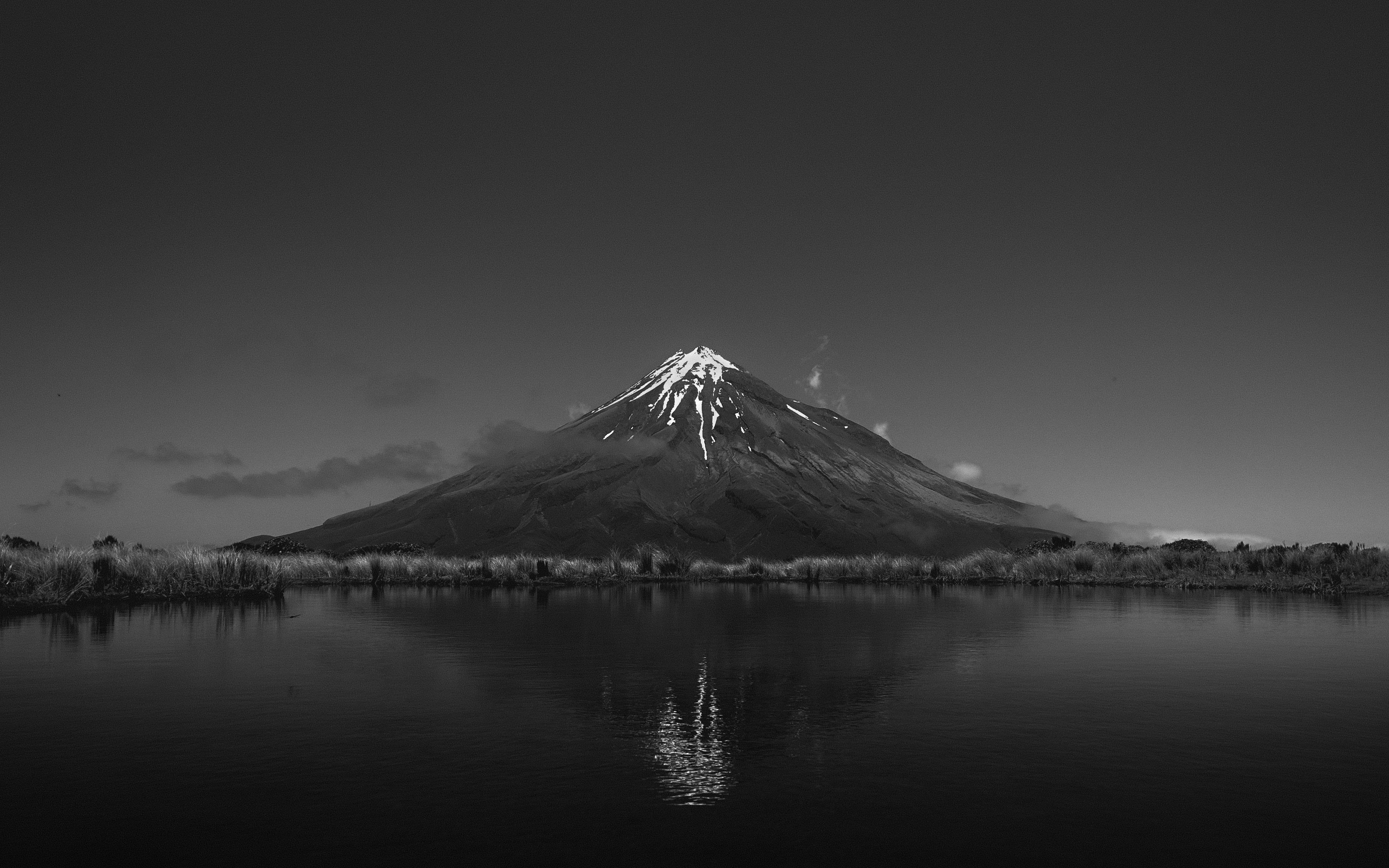 Mount Fuji Reflection Wallpapers