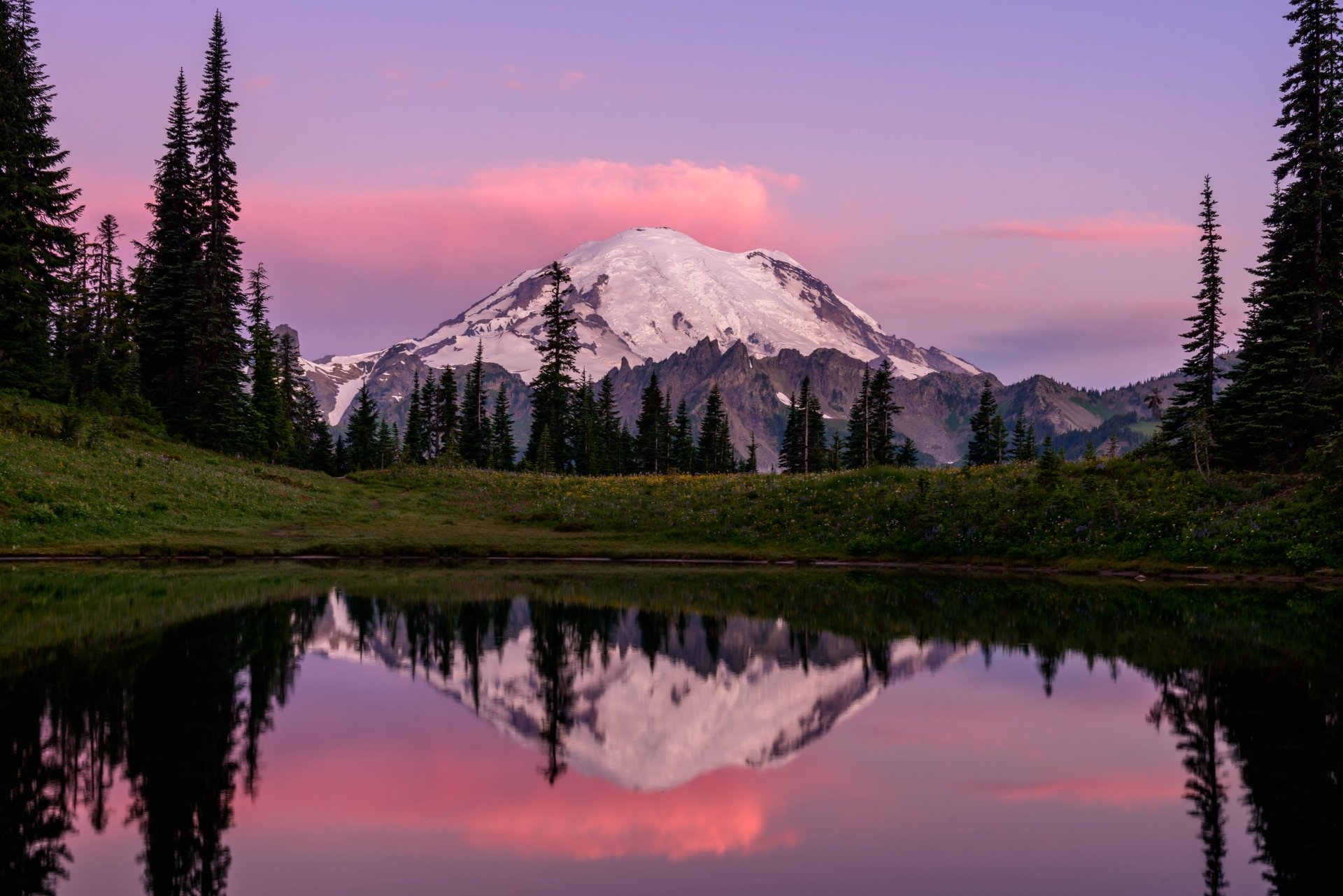 Mount Rainier Wallpapers