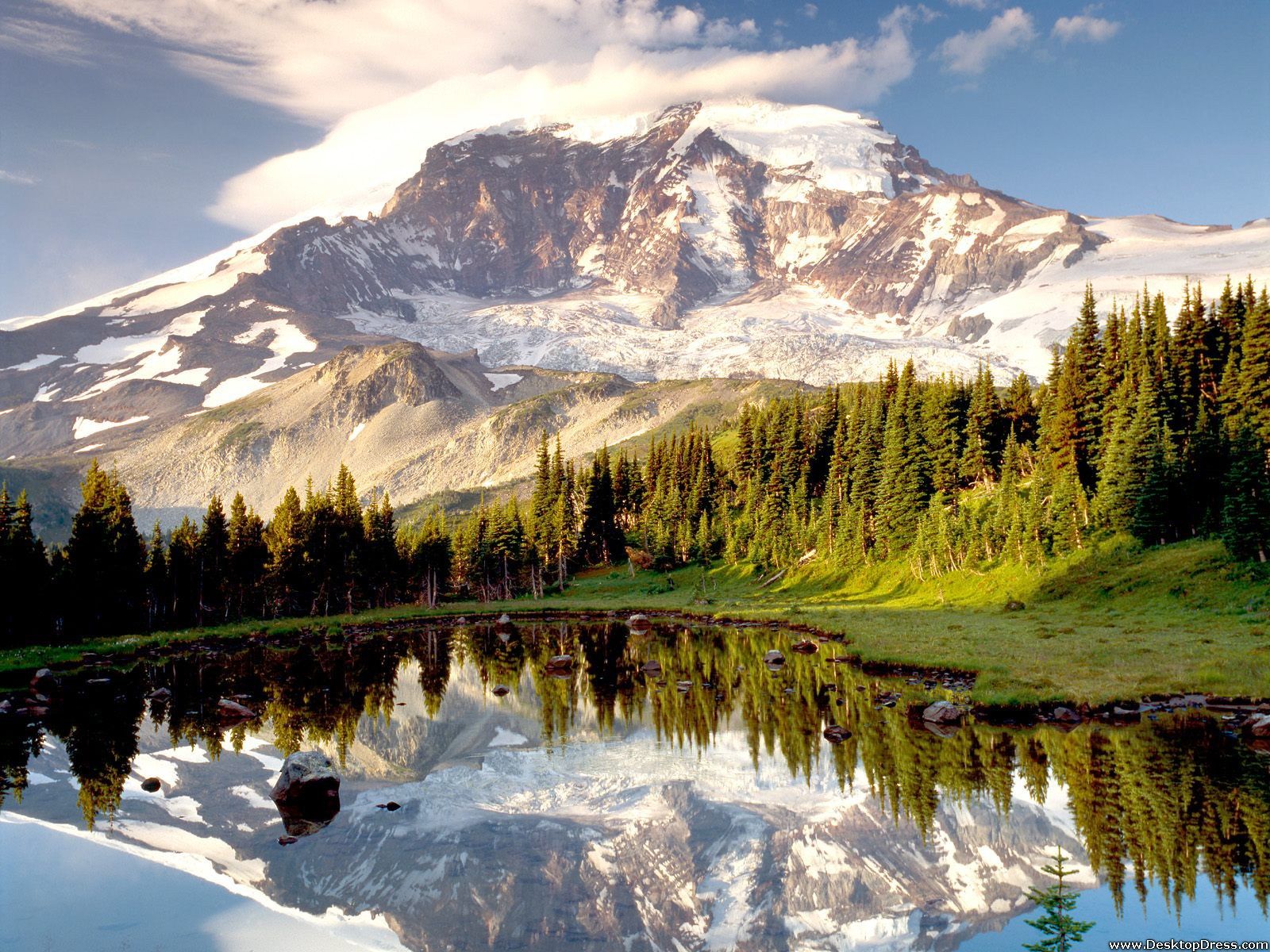 Mount St. Helens Wallpapers