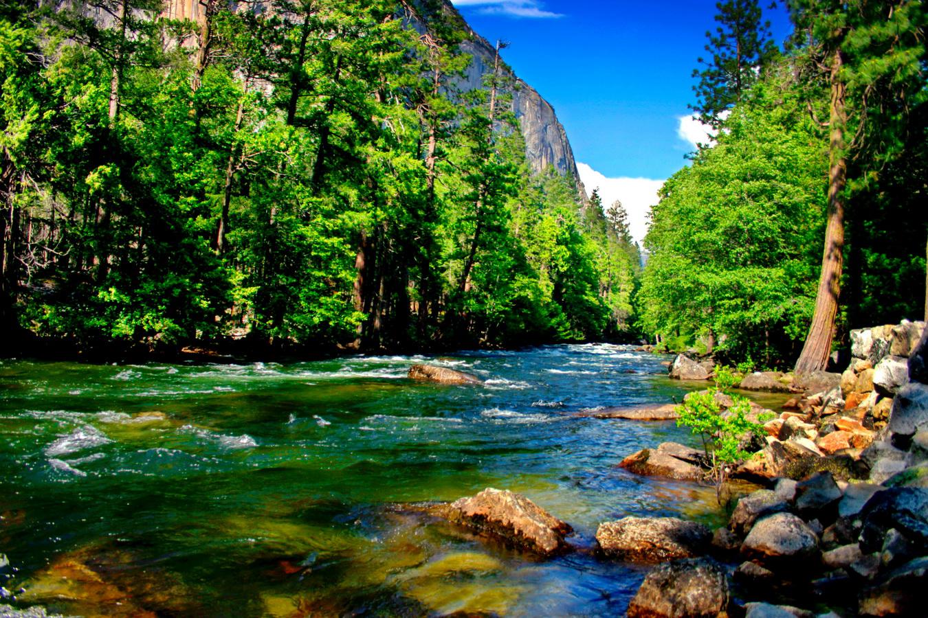 Mountain River Wallpapers