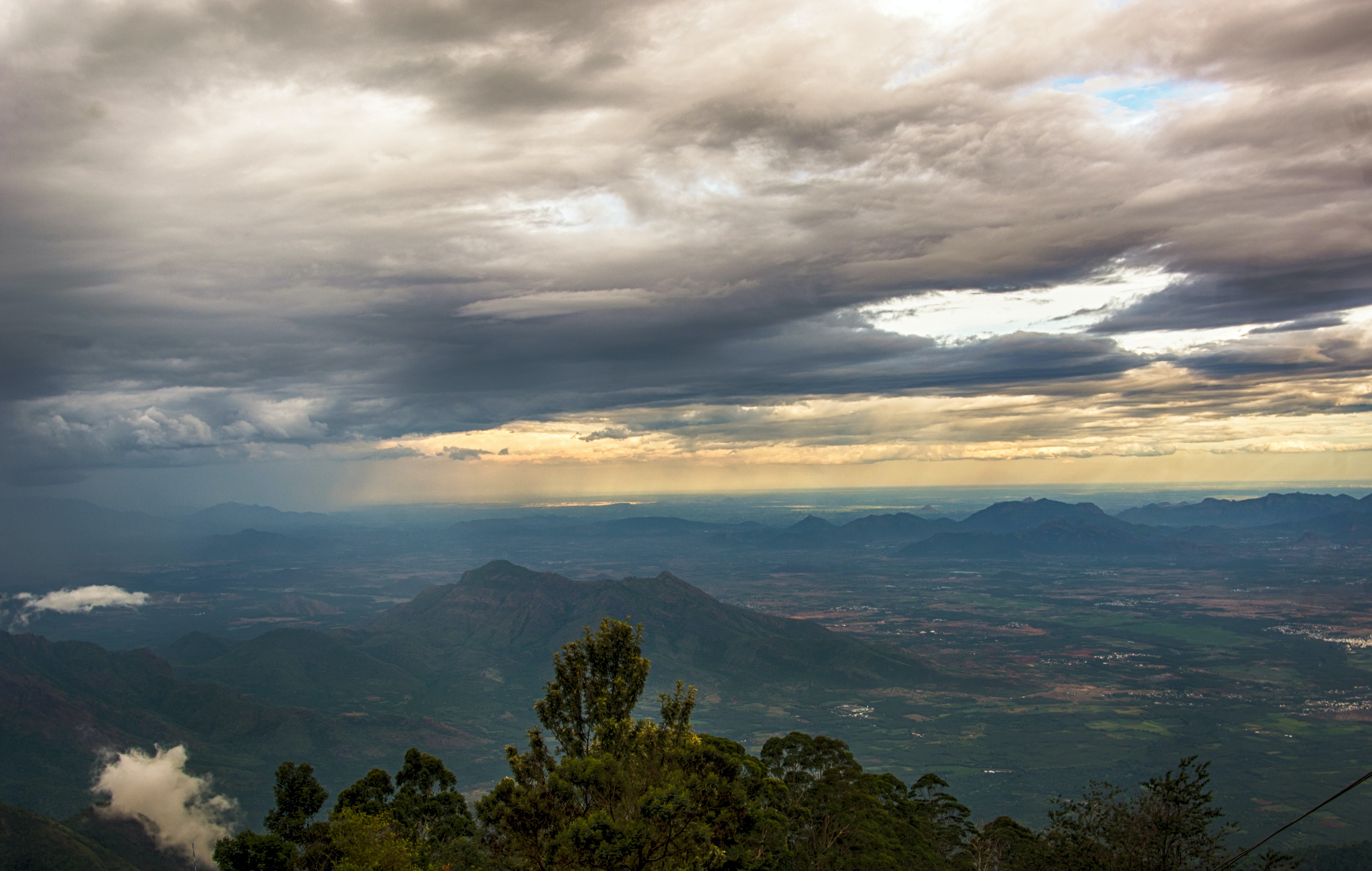 Mountain Shadow Dark Cloud And Light Wallpapers