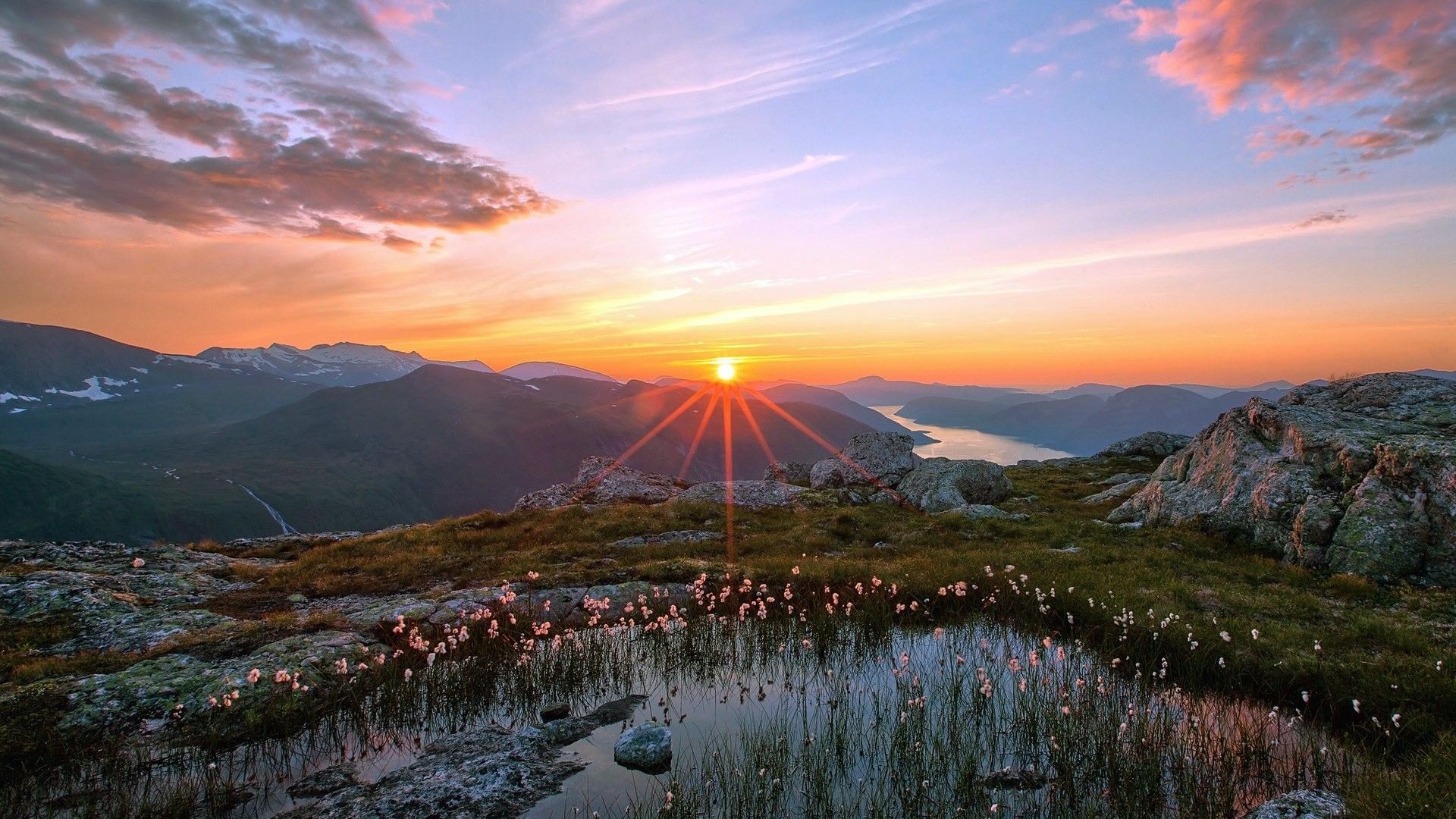 Mountain Top Sunrise Wallpapers
