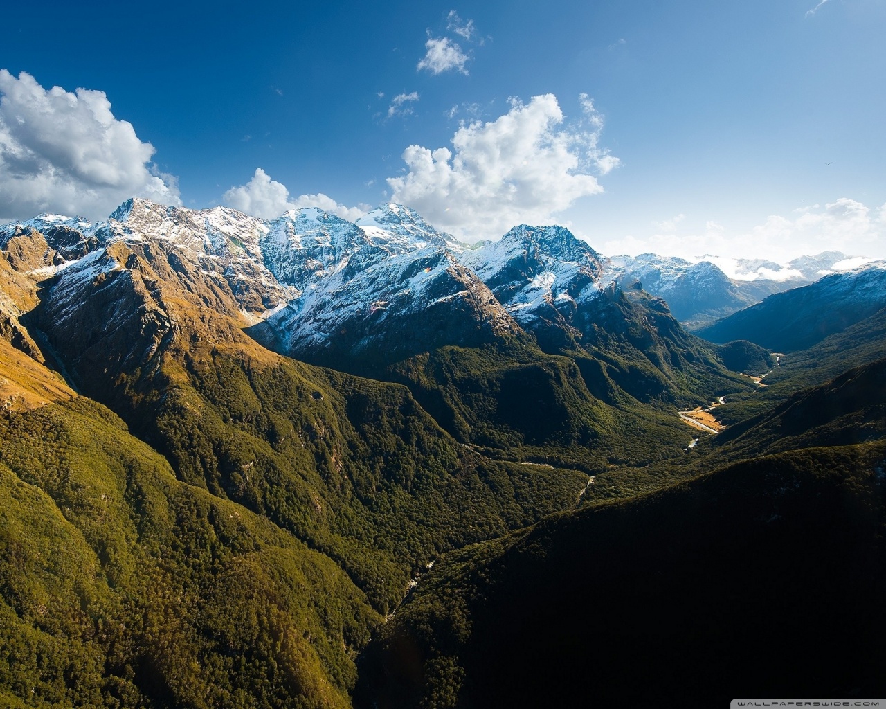 Mountain Touching Clouds Wallpapers