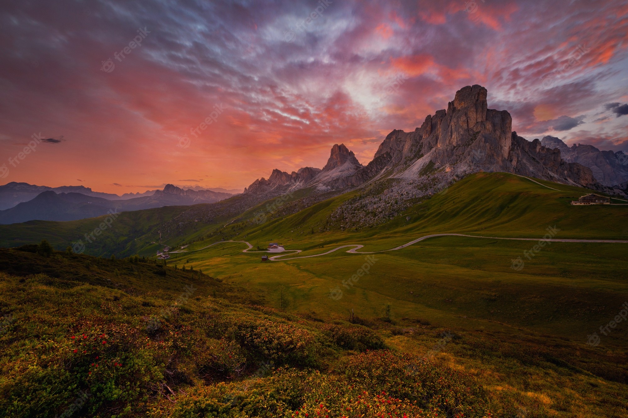 Mountain View In Italy Sunset Wallpapers