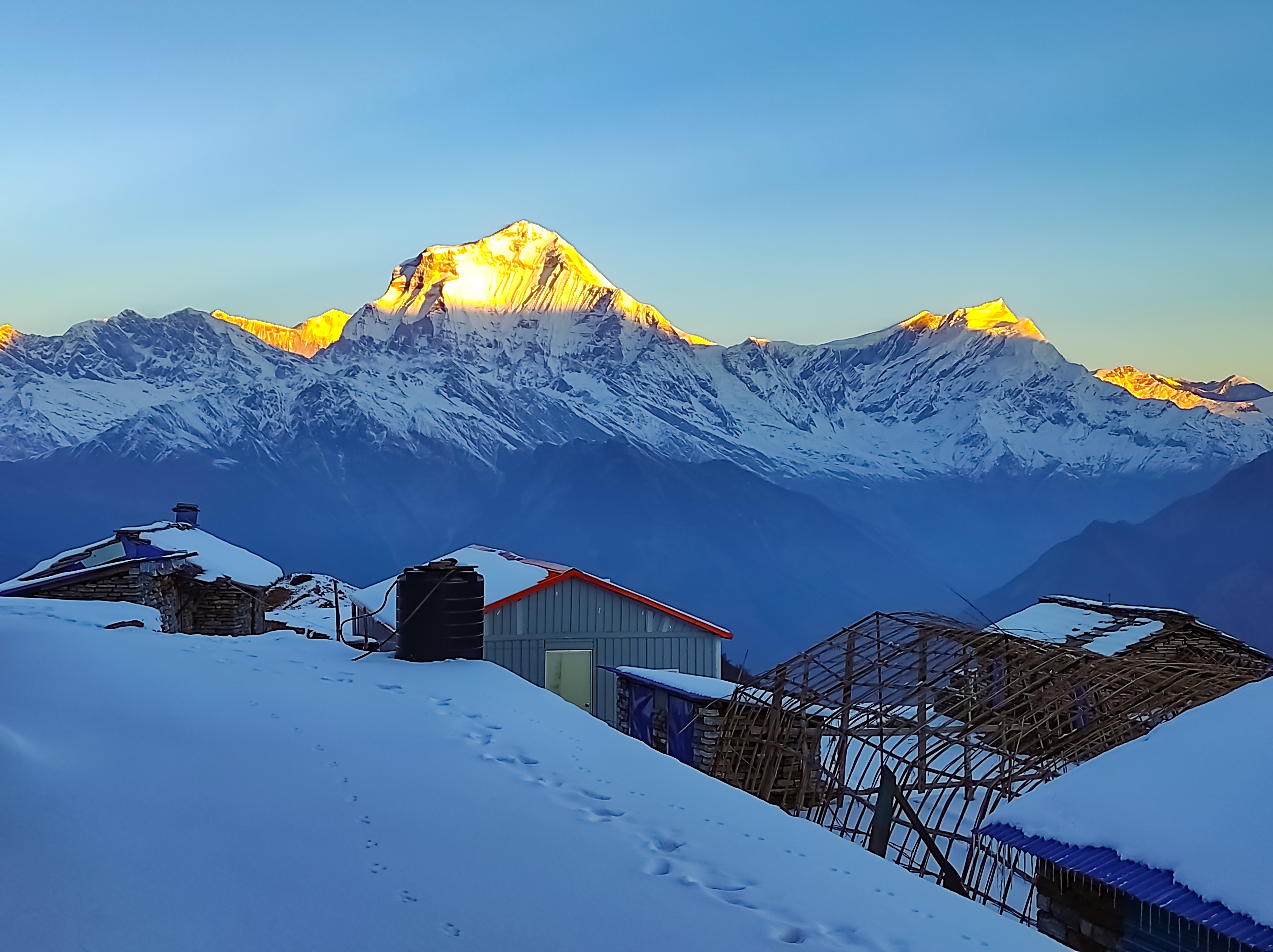 Mountains Night View In Ghandruk Nepal Wallpapers