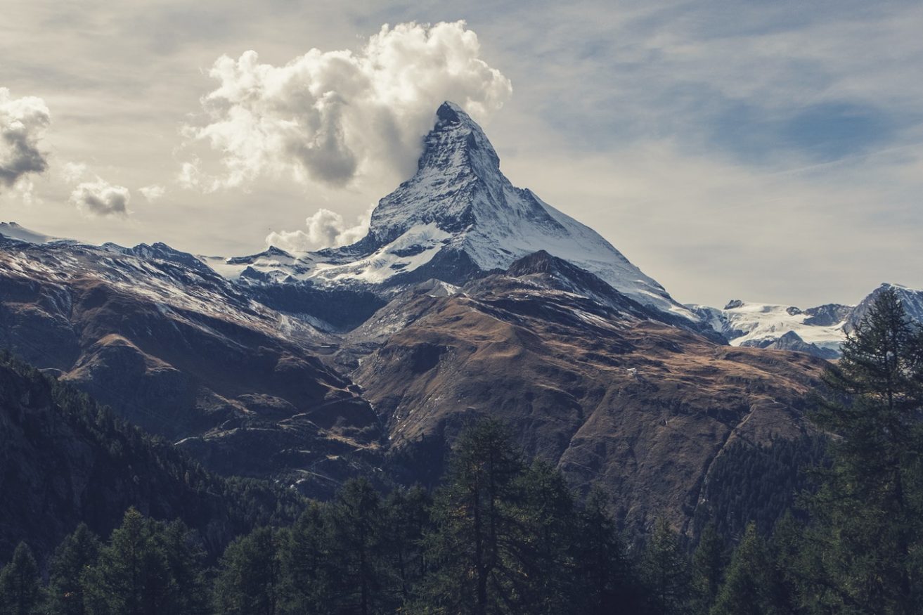 Mountains Over Cloud Wallpapers