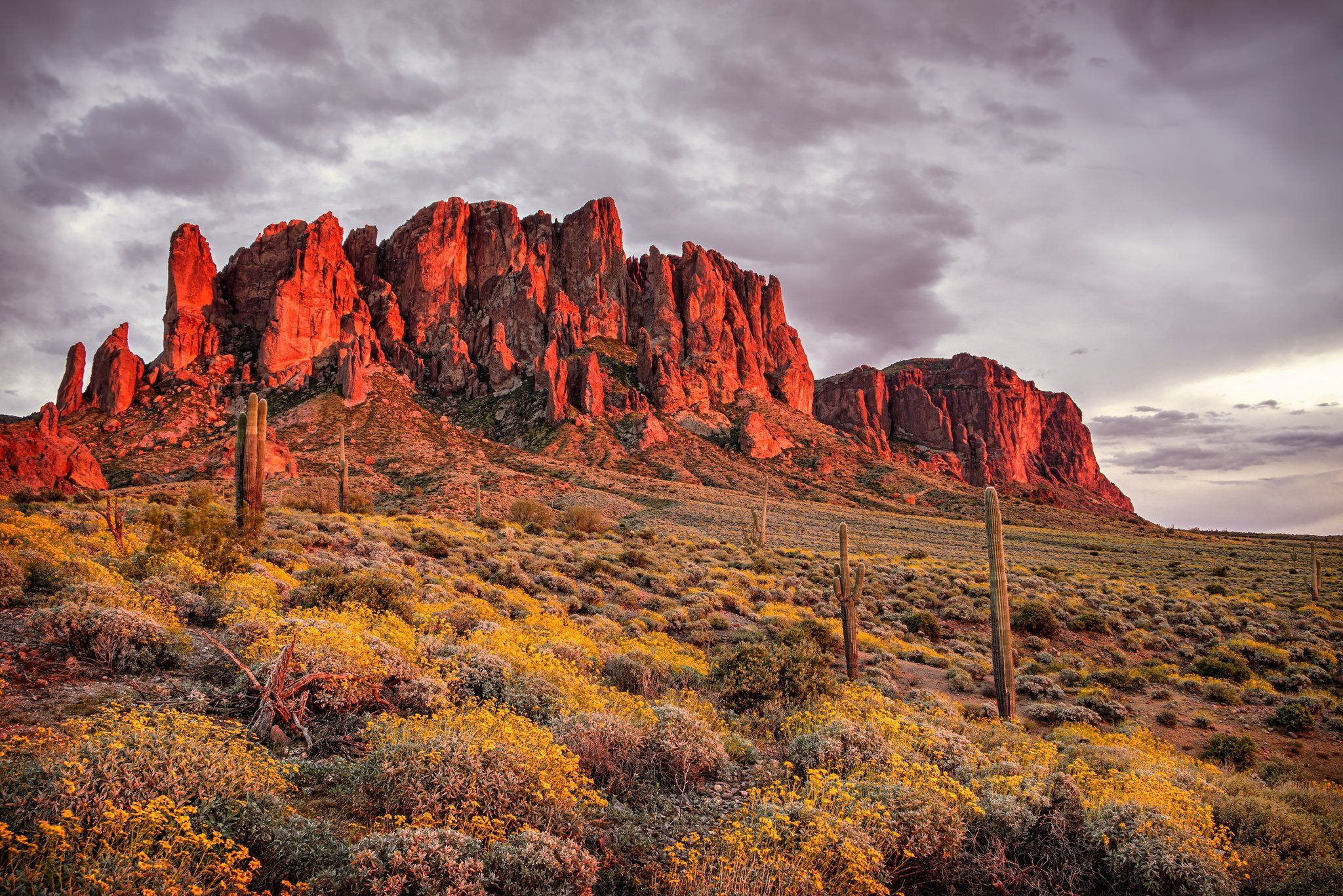 Mountains Valley 4K Arizona Wallpapers