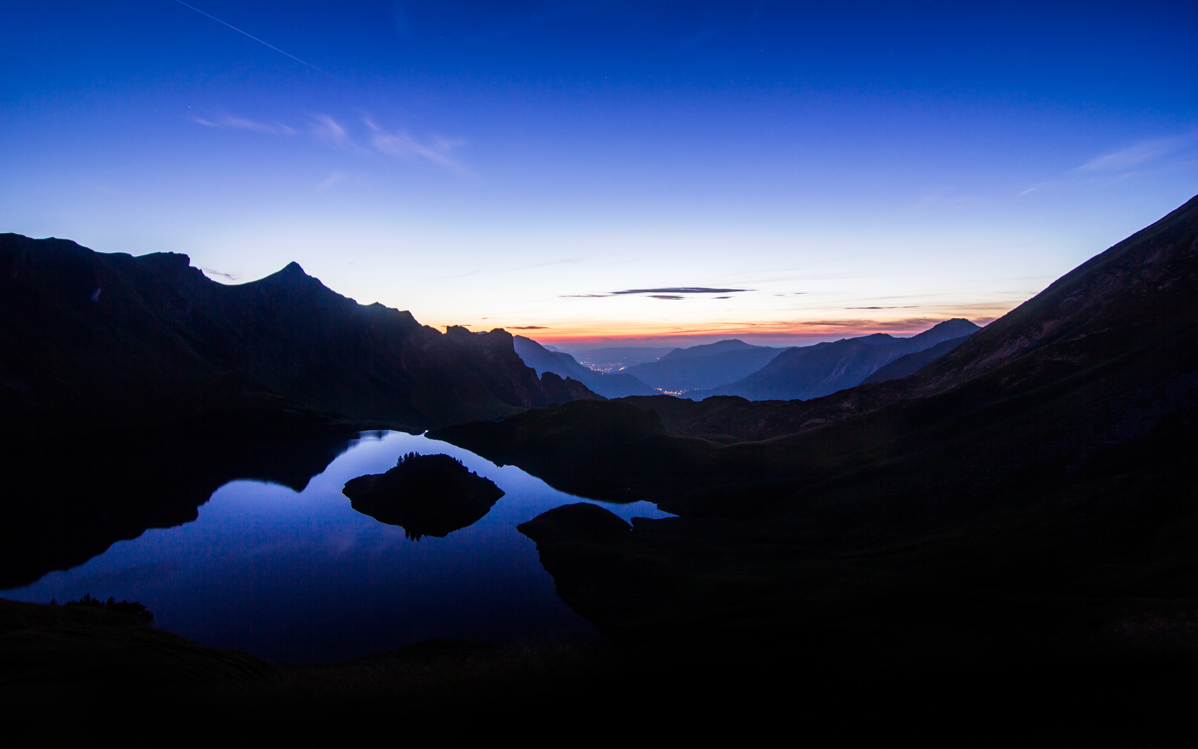 Purple Blu Sky And Mountains Rock Wallpapers