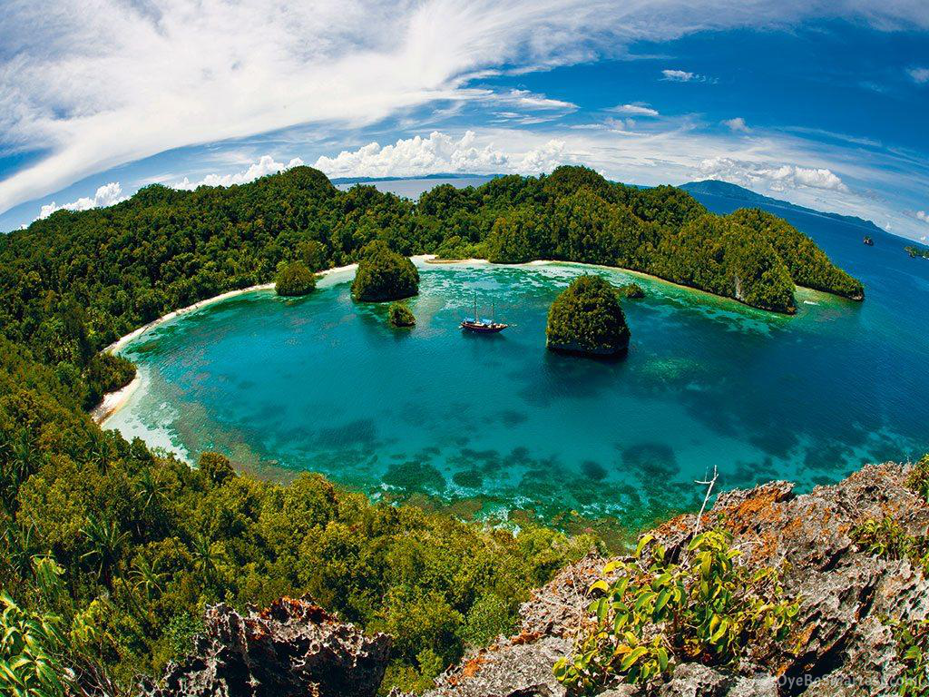 Raja Ampat Islands Wallpapers