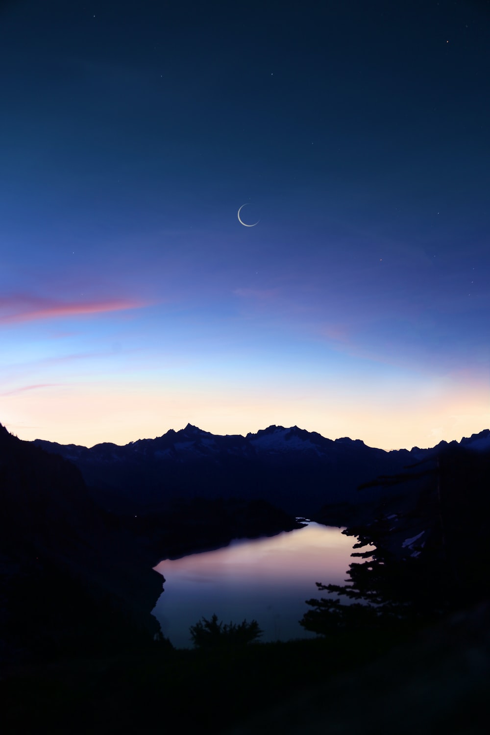 Scenery Moon View Wallpapers