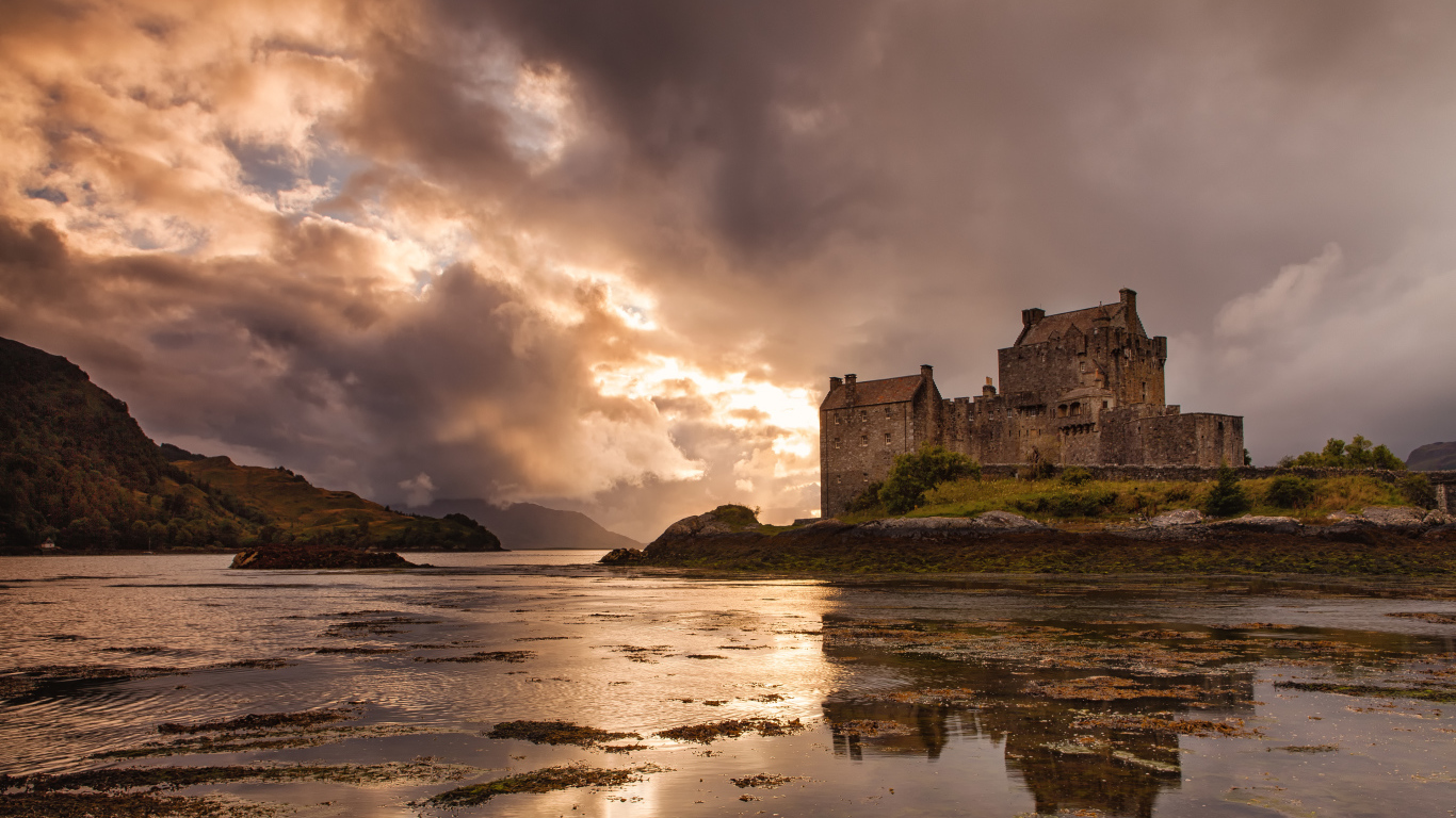 Scenery Night In Scotland Wallpapers