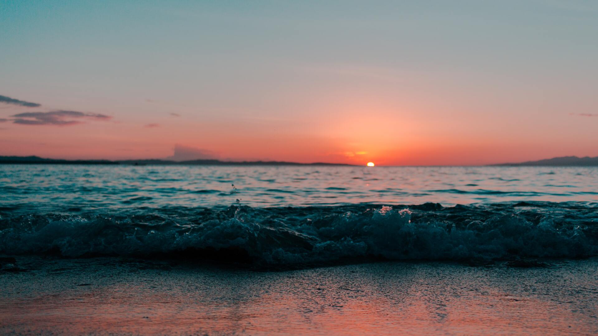 Sea Shore And Sunset Wallpapers