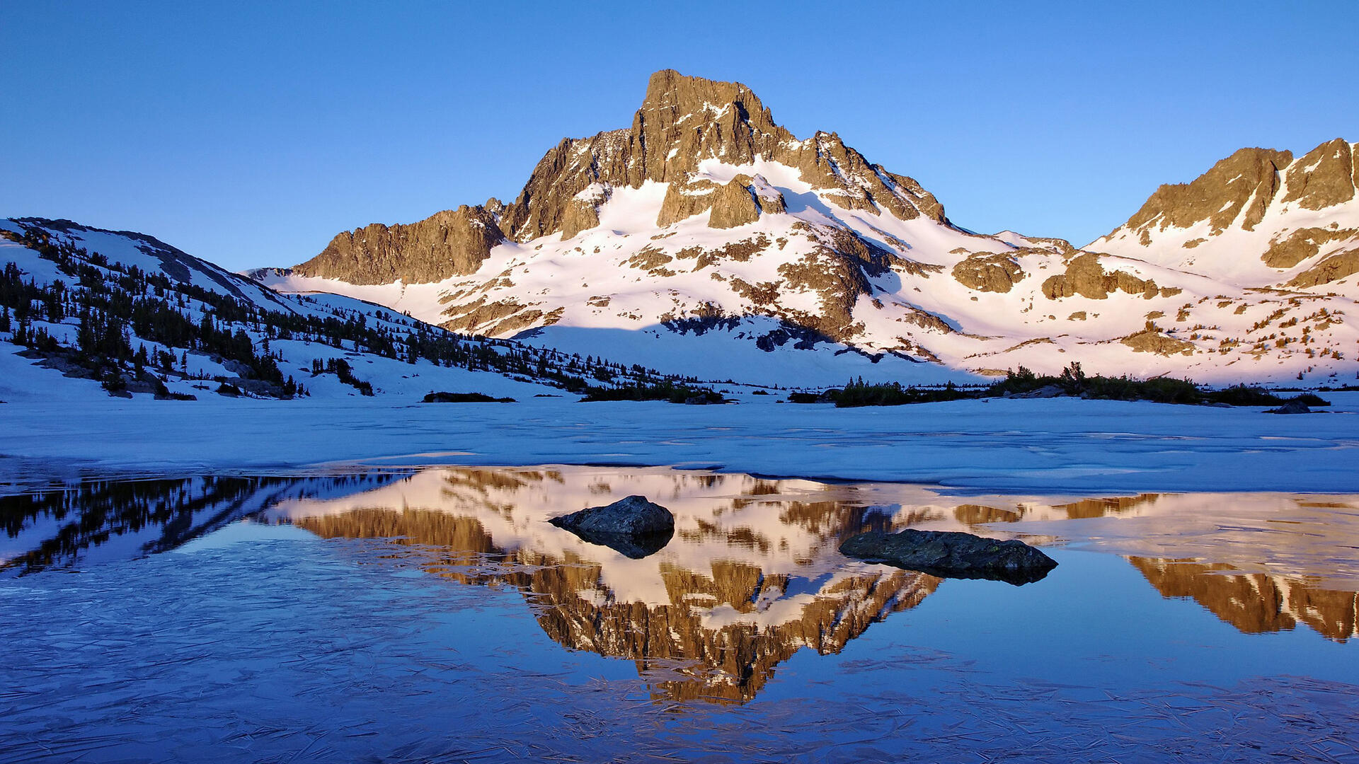 Snow Ice Mountains Reflection On Lake Wallpapers