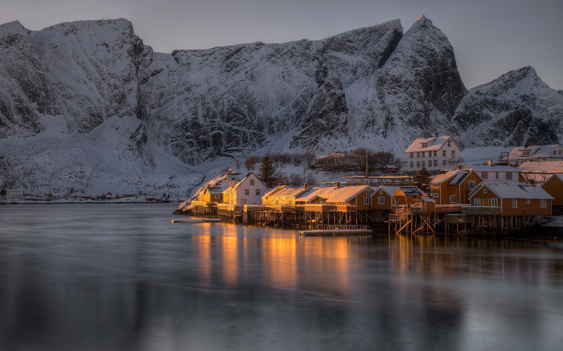 Snow Ice Mountains Reflection On Lake Wallpapers