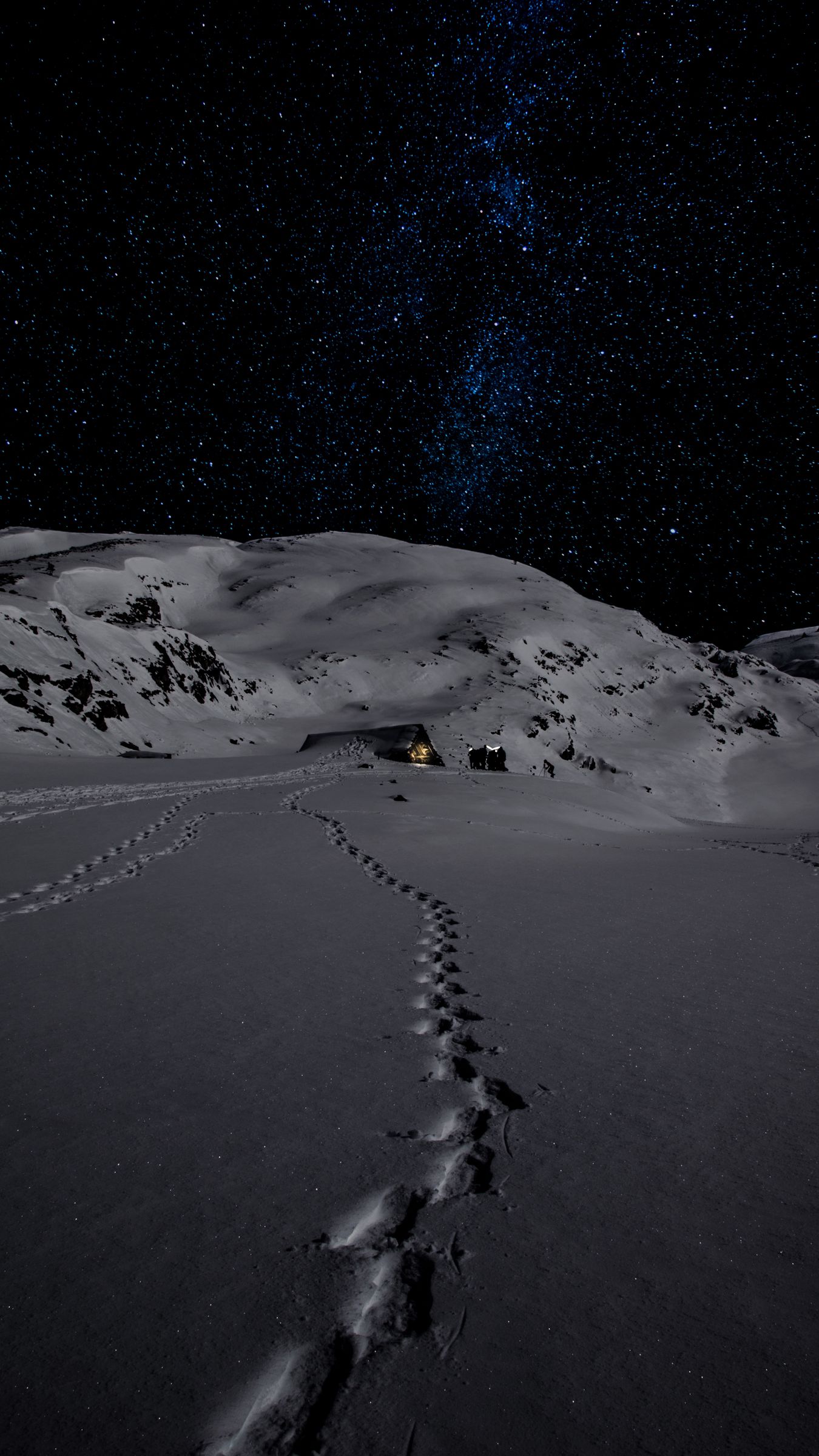 Snow Mountains In Night Wallpapers