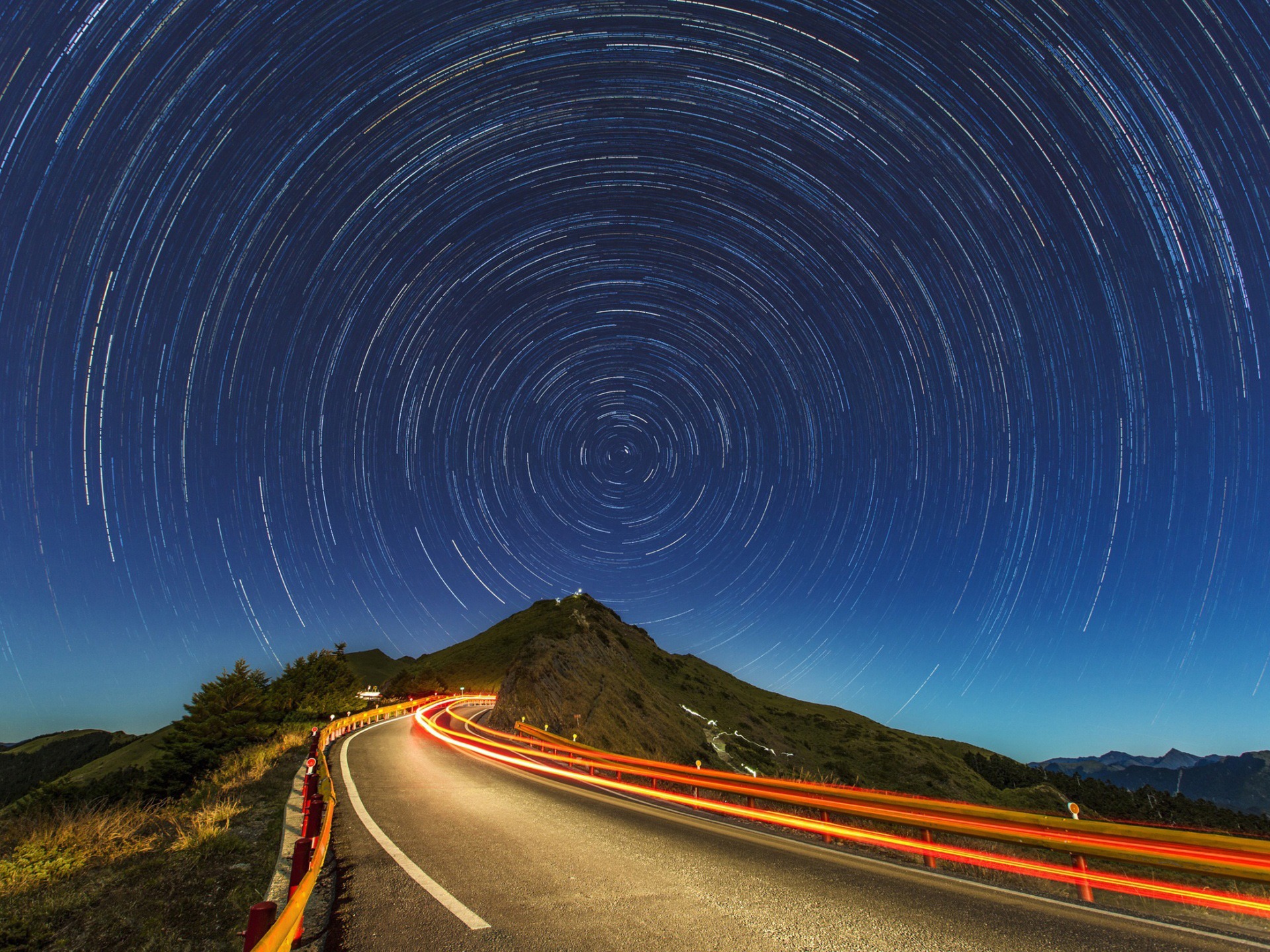 Star Trail Wallpapers