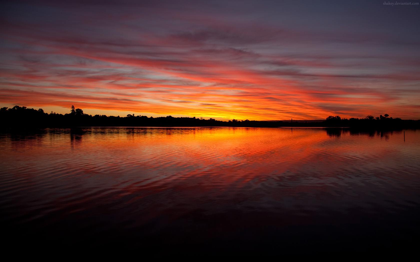 Sunrise Reflection On Lake Wallpapers