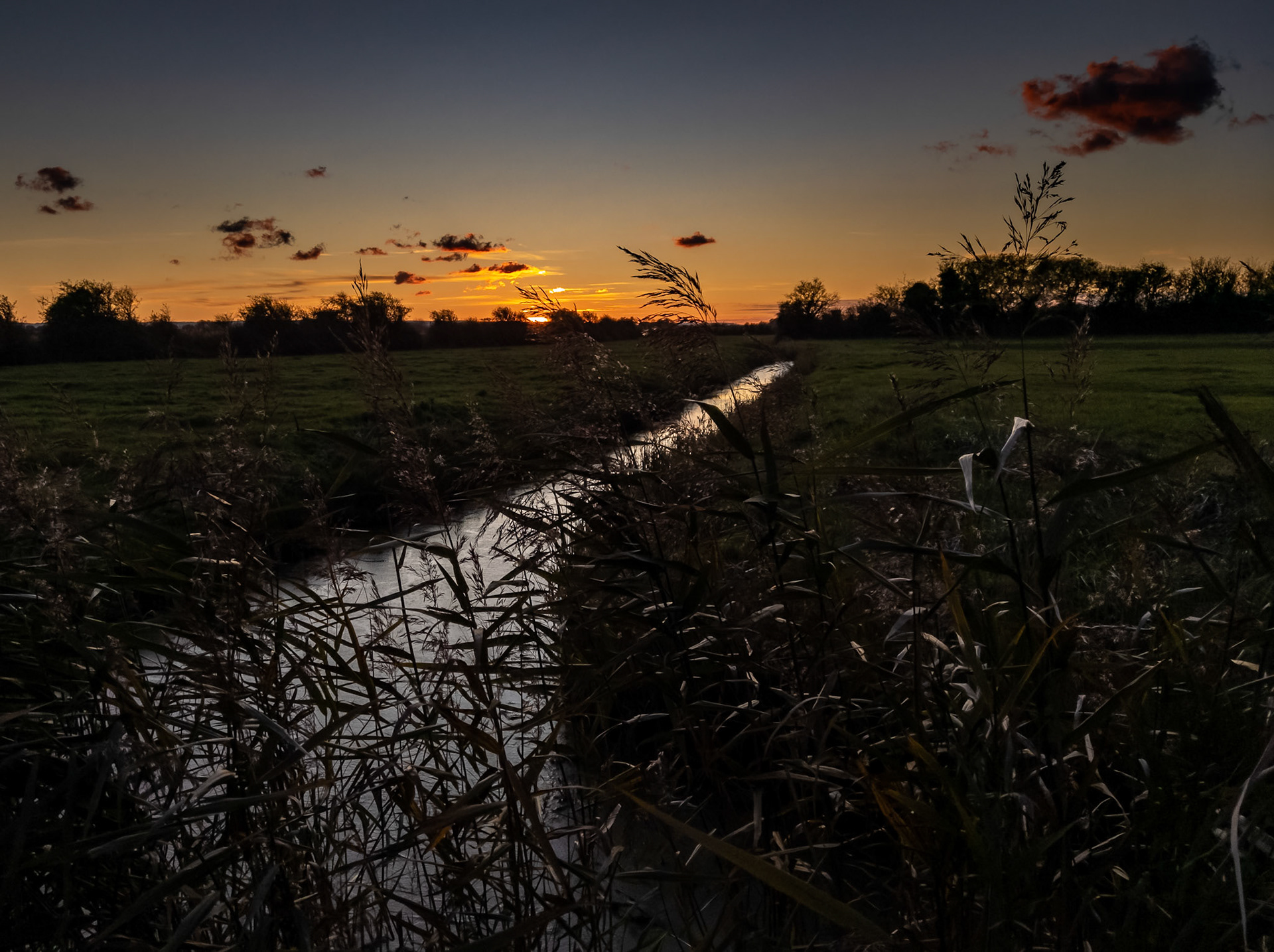 Sunset Pureview Wallpapers