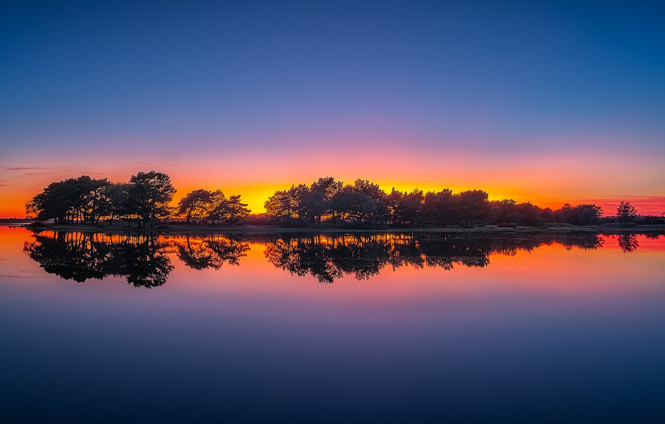 Sunset Reflection In Lake Wallpapers