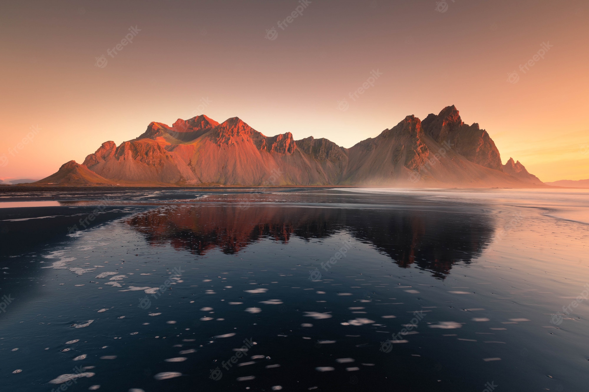 Vestrahorn 4K Ocean Wallpapers