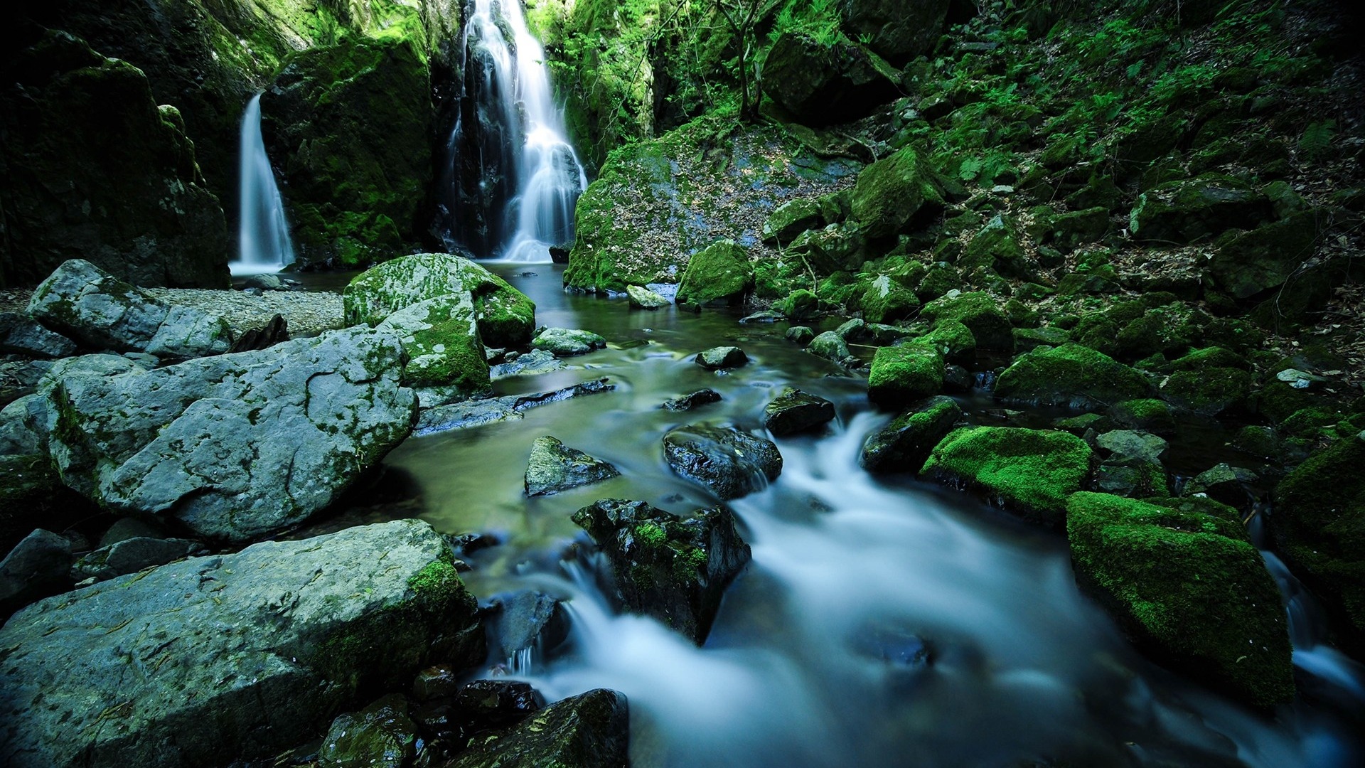 Waterfall And Lightning Wallpapers