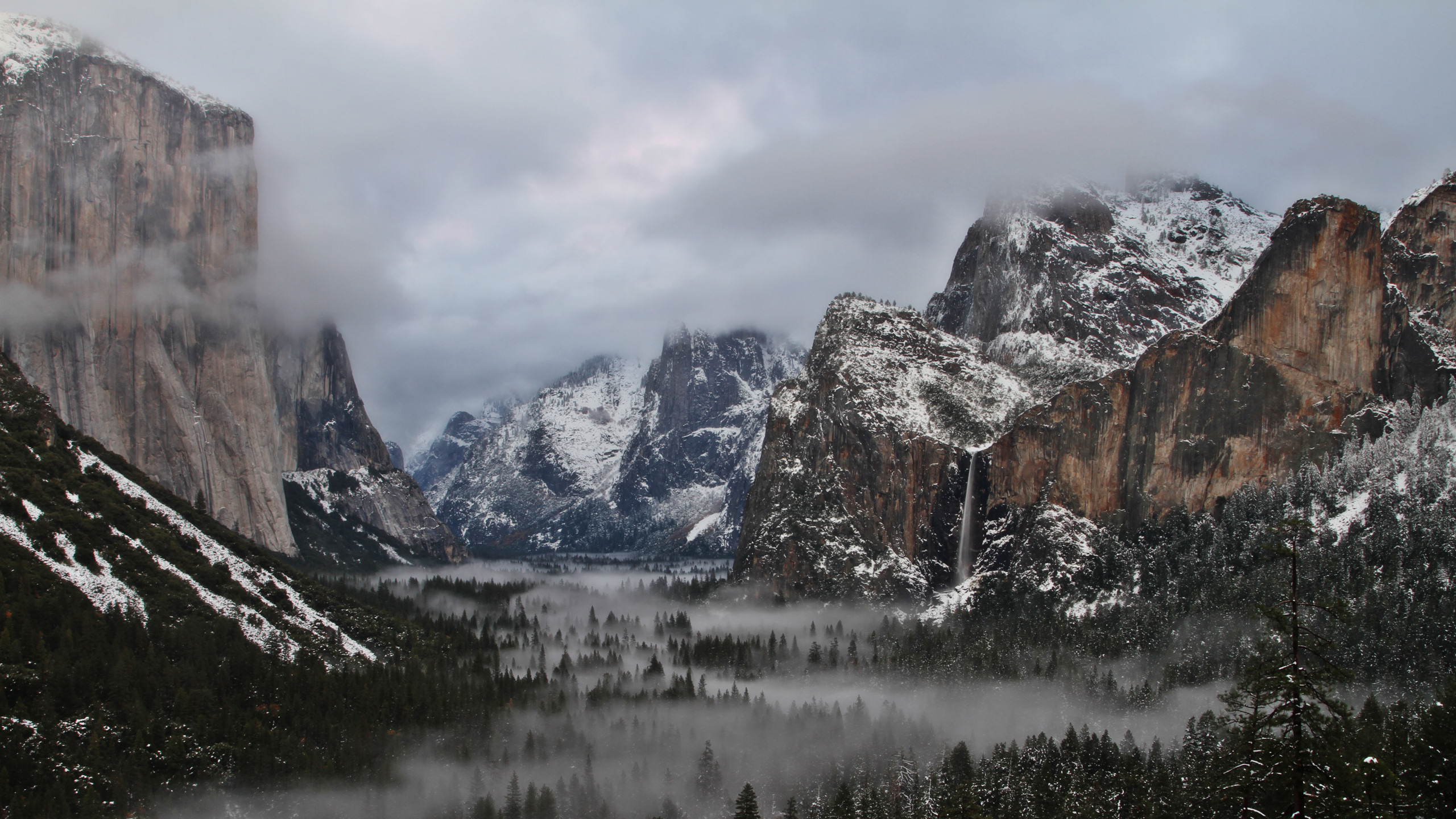 Yosemite Falls Wallpapers