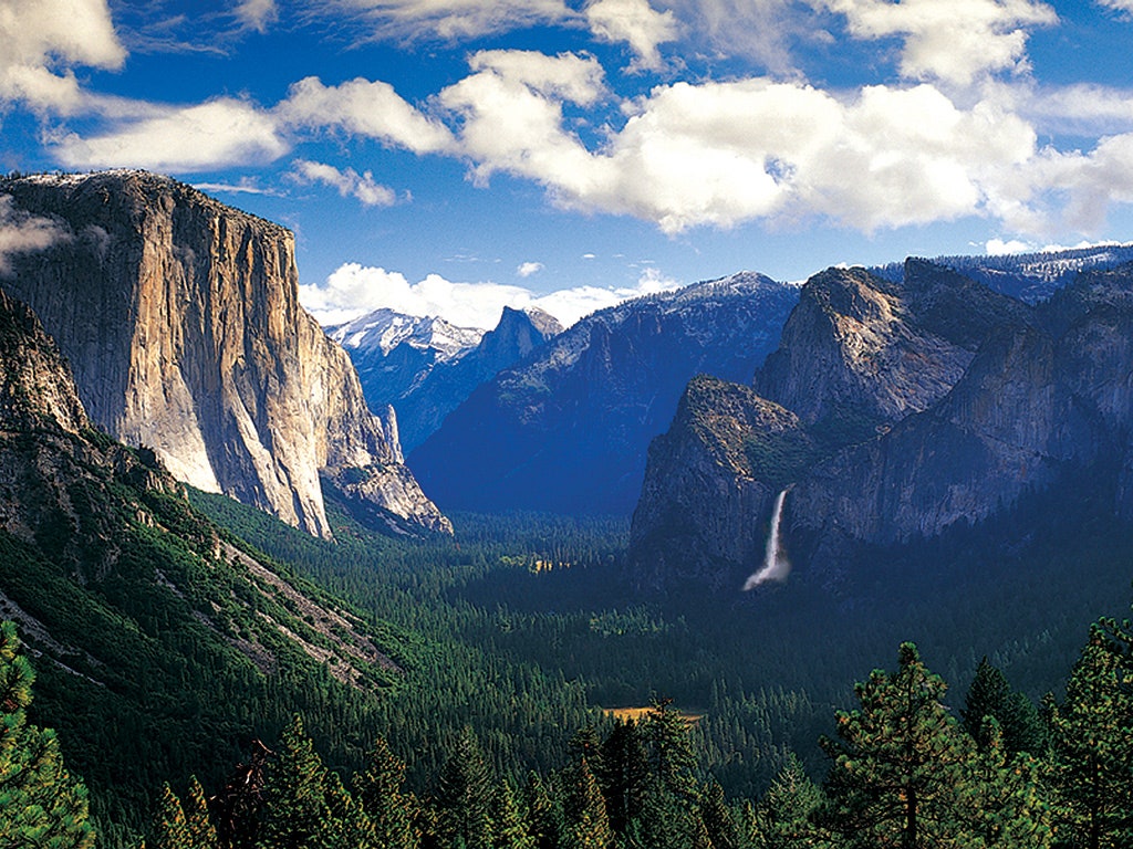 Yosemite Falls Wallpapers