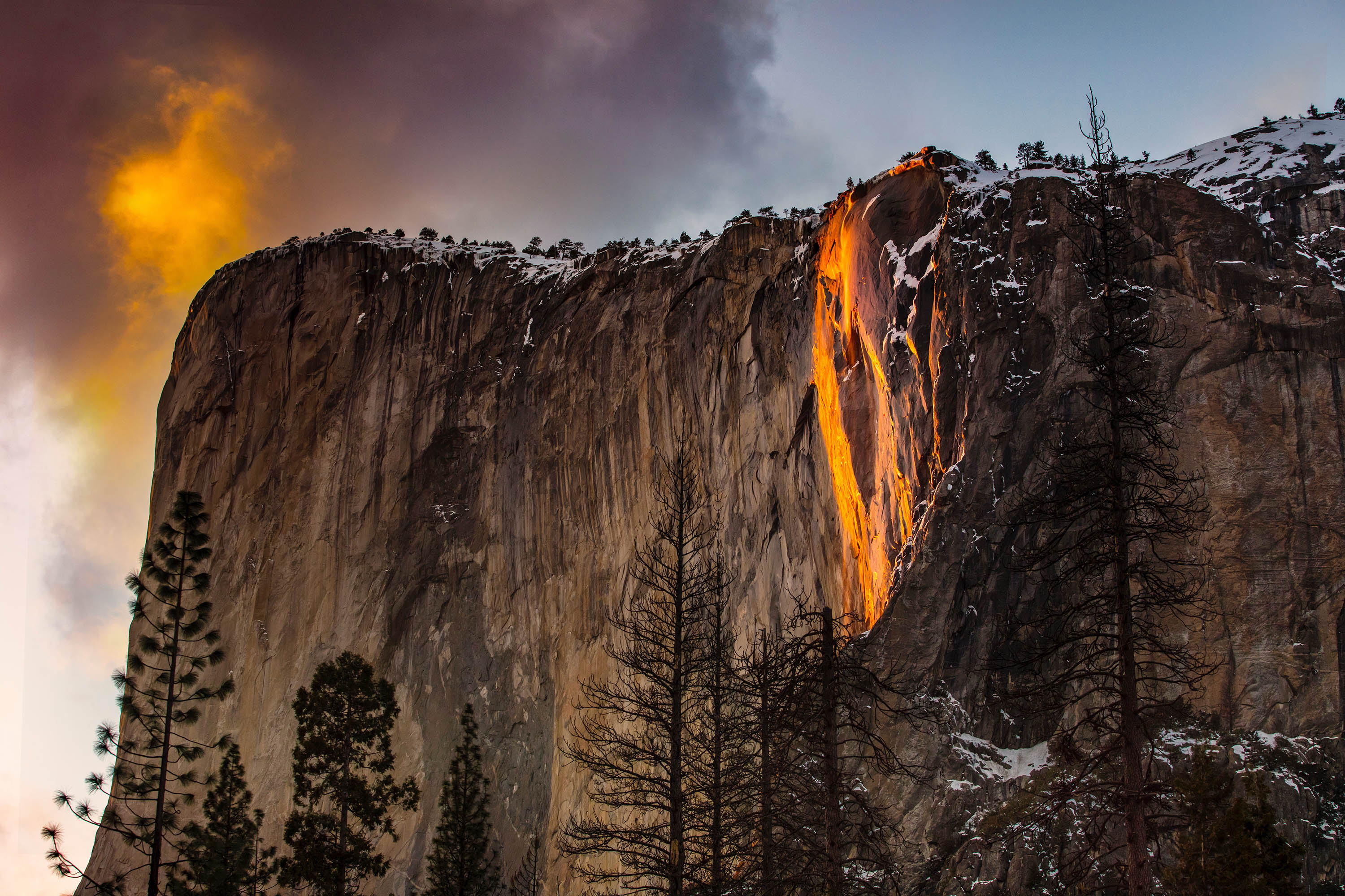 Yosemite Falls Wallpapers