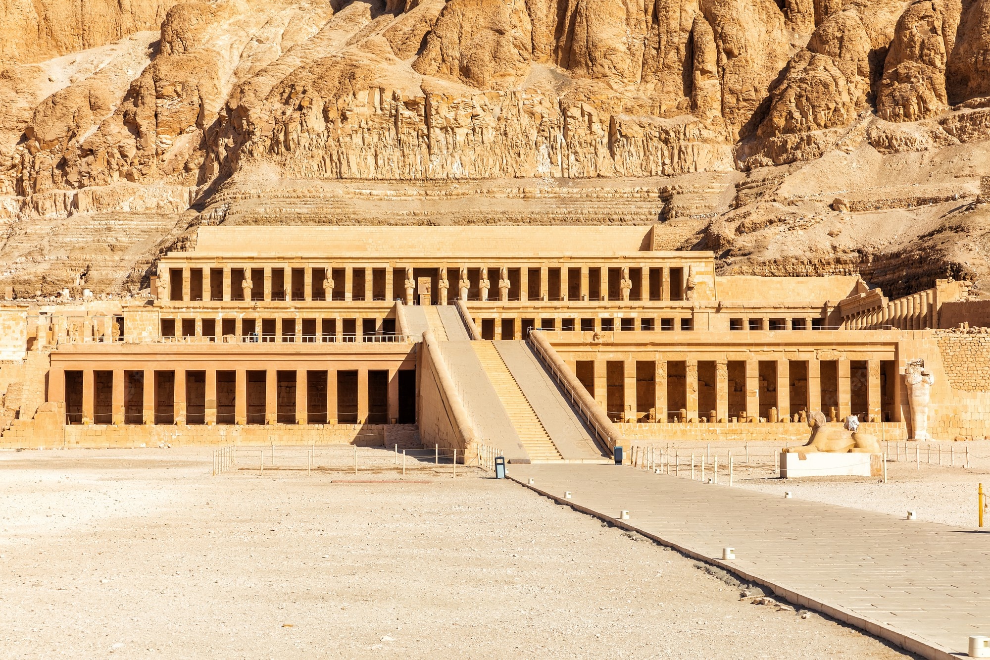 Aerial View Of The Temple Of Hatshepsut Hd Egypt Wallpapers