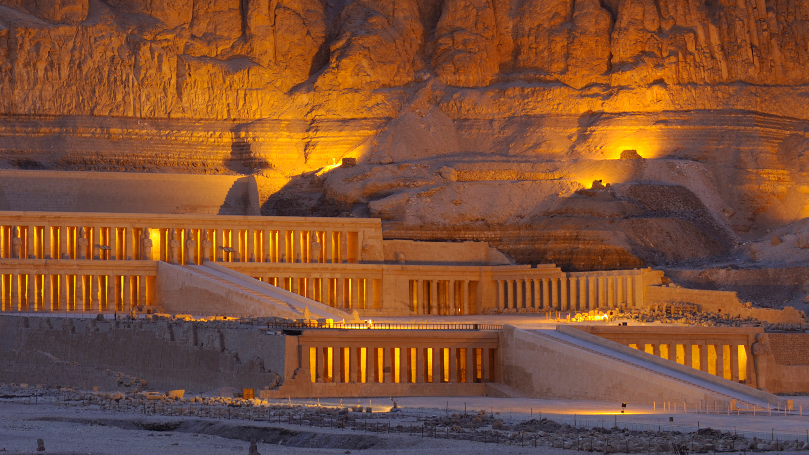 Aerial View Of The Temple Of Hatshepsut Hd Egypt Wallpapers