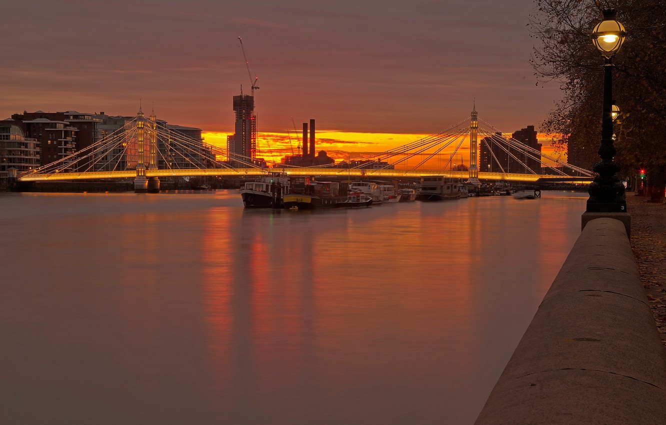 Albert Bridge Wallpapers