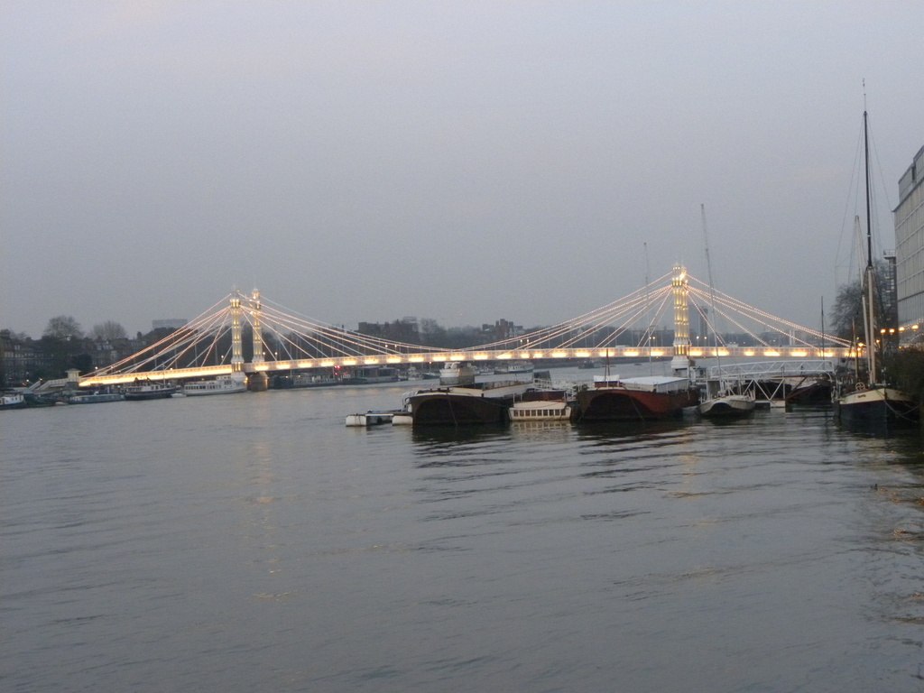 Albert Bridge Wallpapers