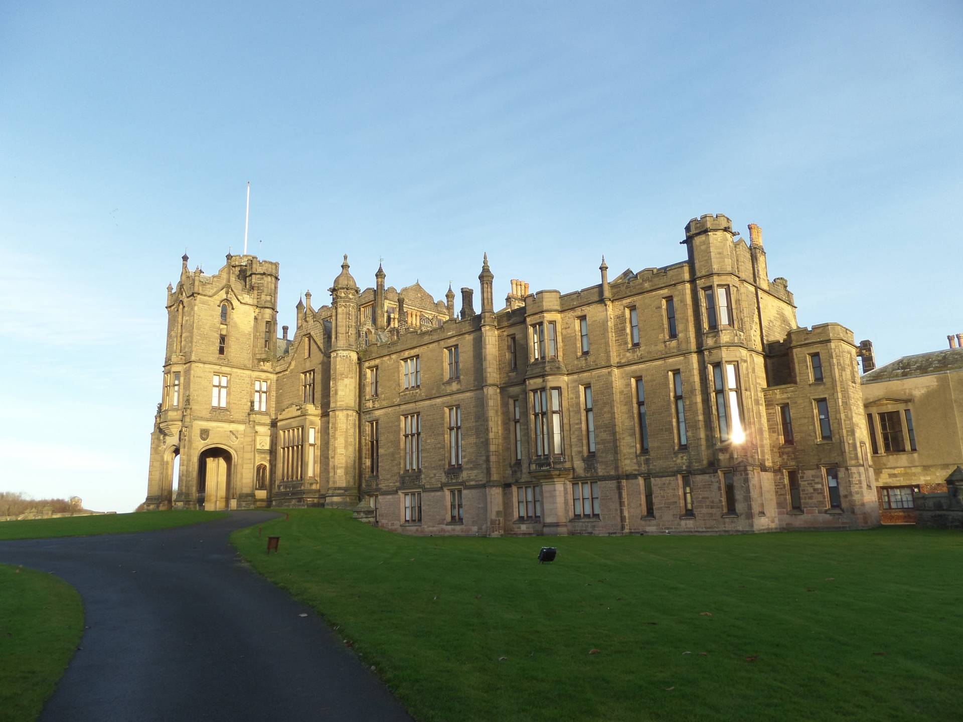 Allerton Castle Wallpapers