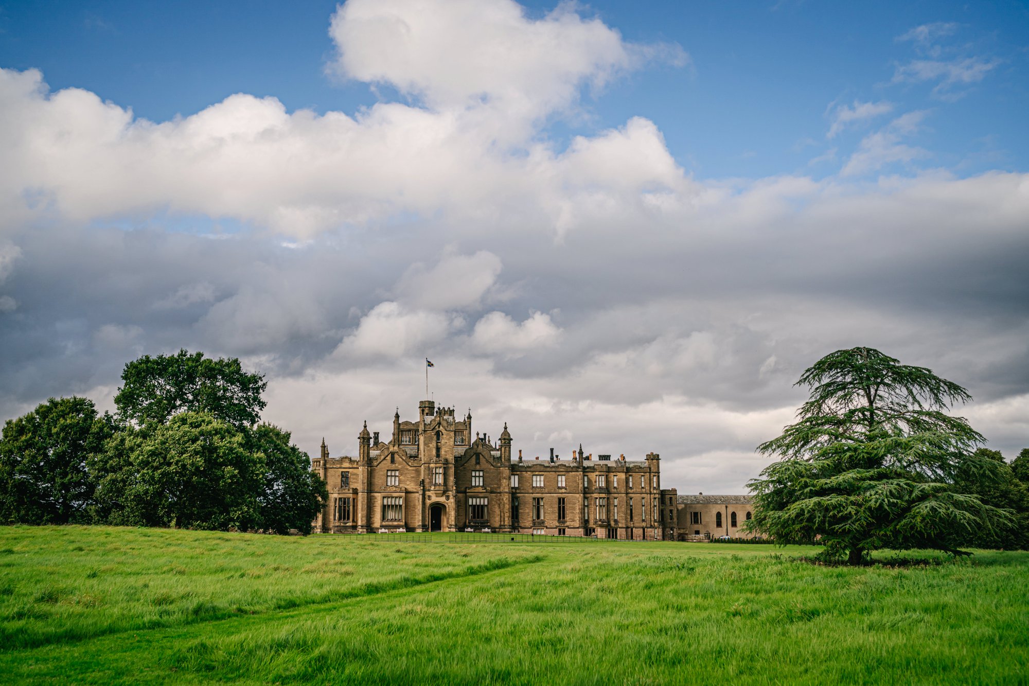 Allerton Castle Wallpapers