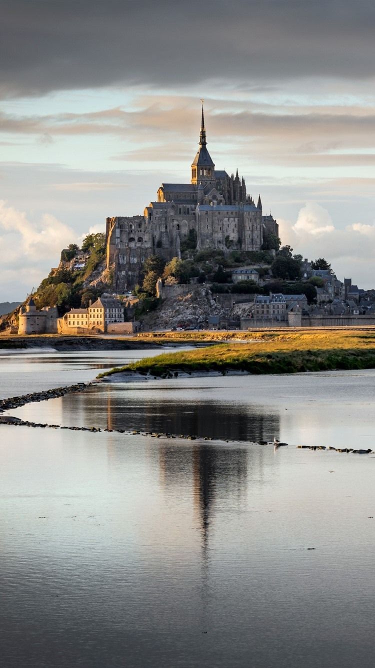 Amazing Mont Saint-Michel Wallpapers