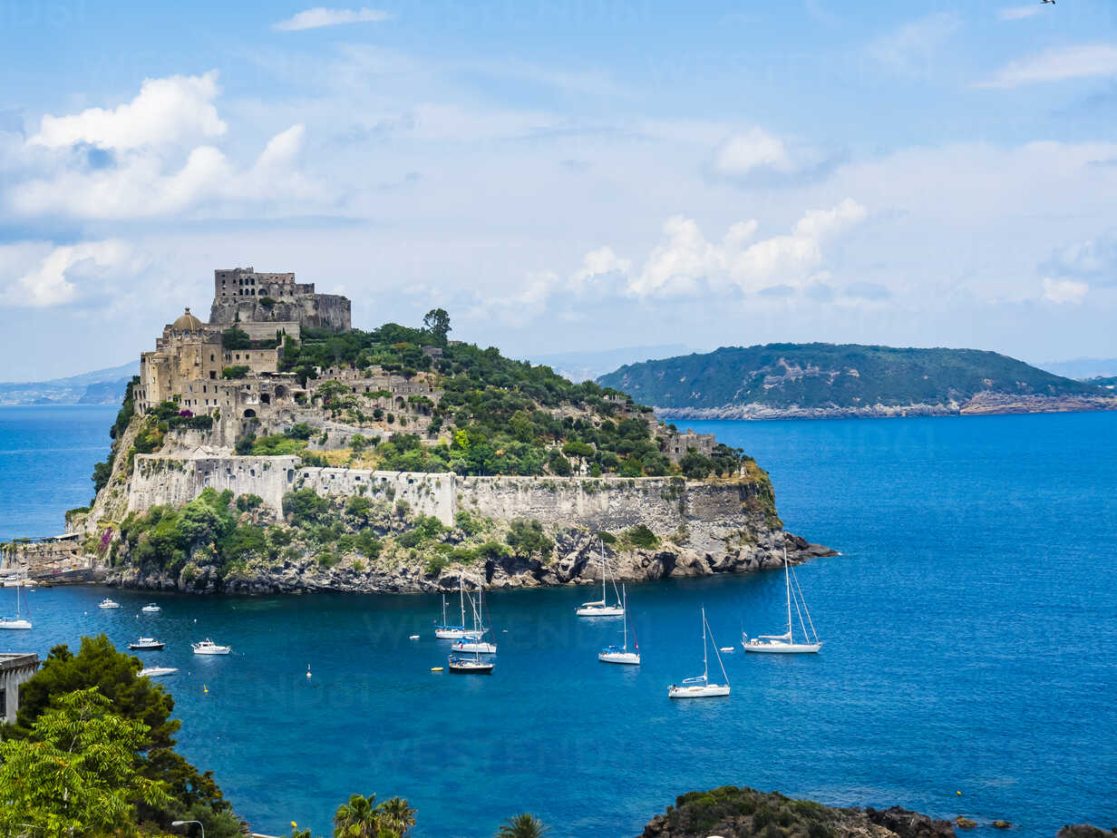 Aragonese Castle Wallpapers