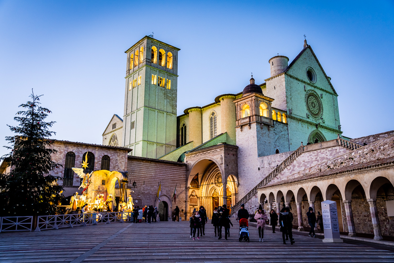 Assisi Wallpapers