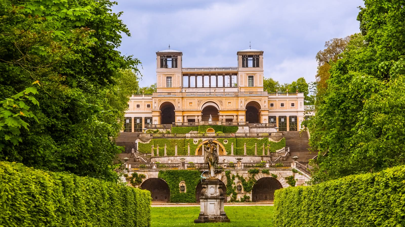 Babelsberg Palace Wallpapers