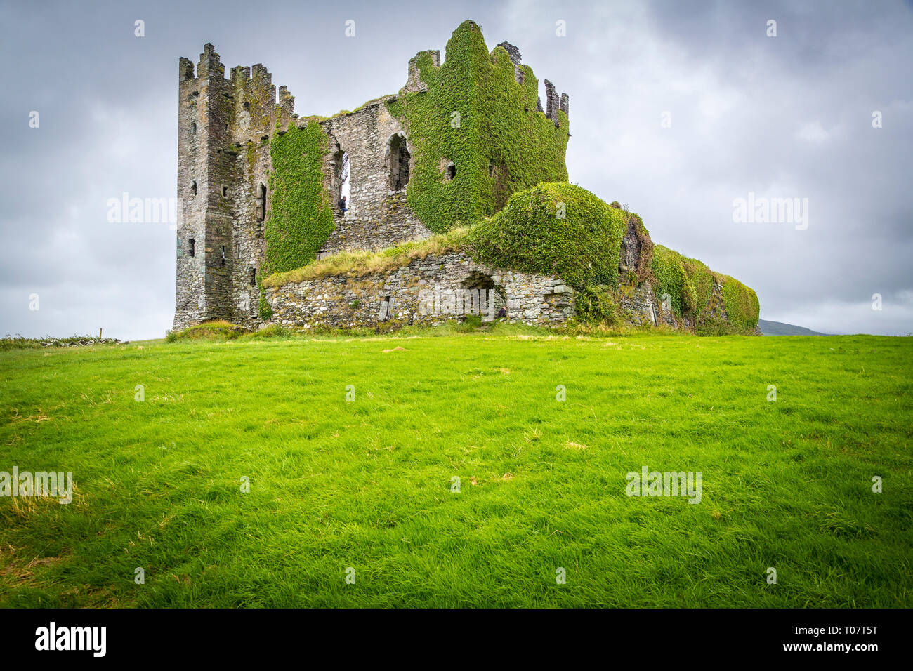 Ballycarbery Castle Wallpapers