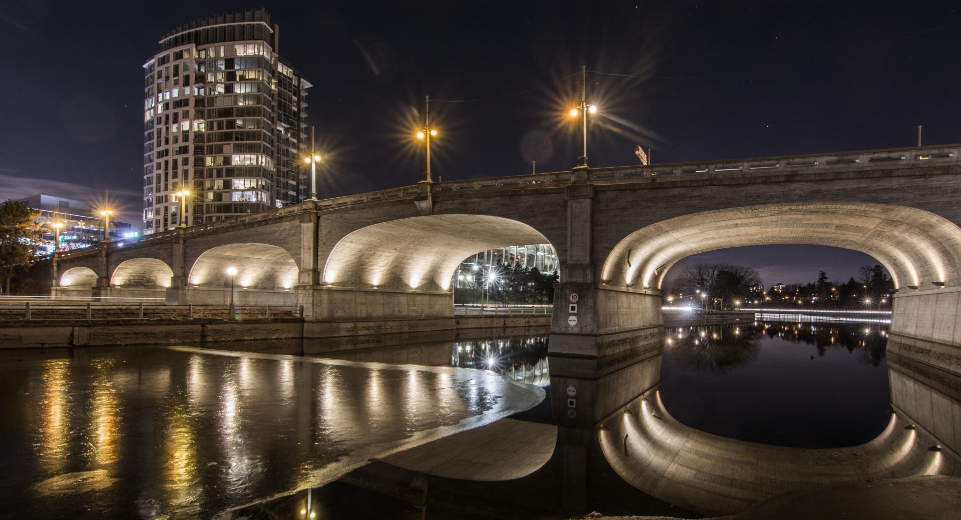 Bank Street Bridge Wallpapers