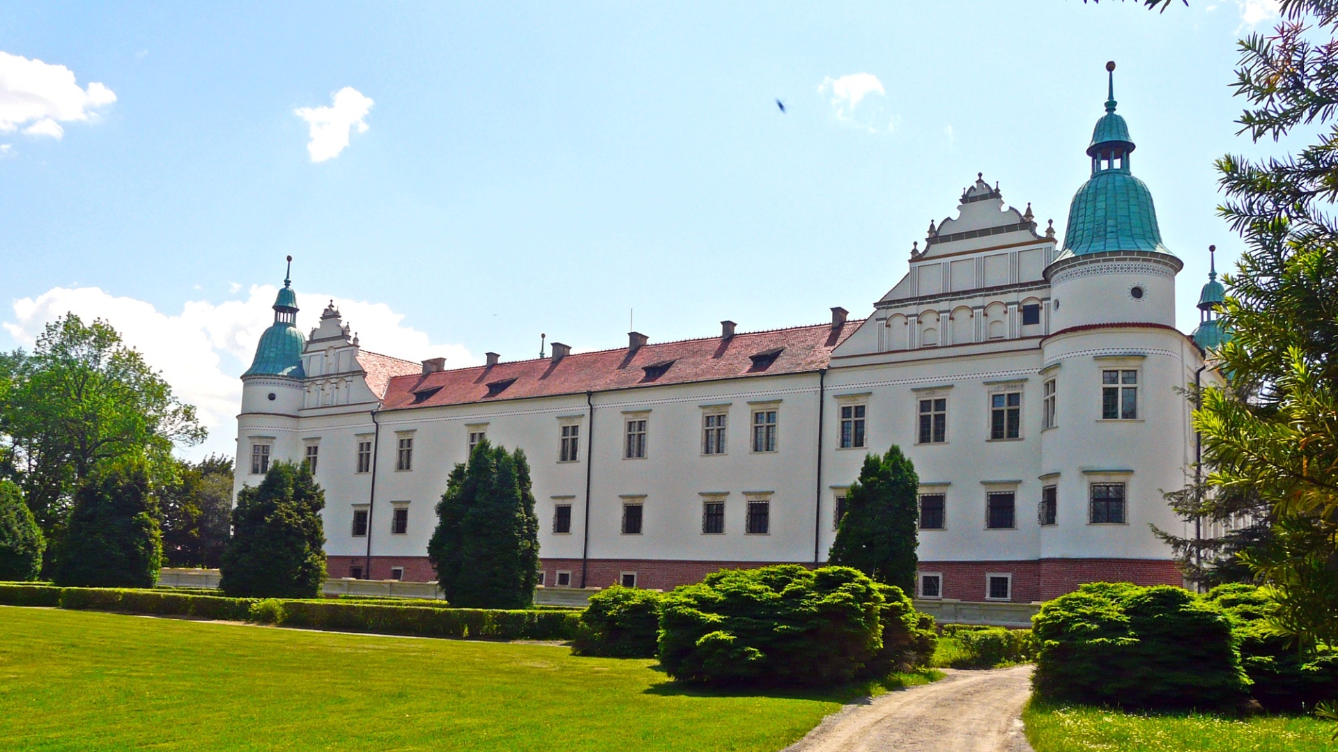 Baranгіw Sandomierski Castle Wallpapers