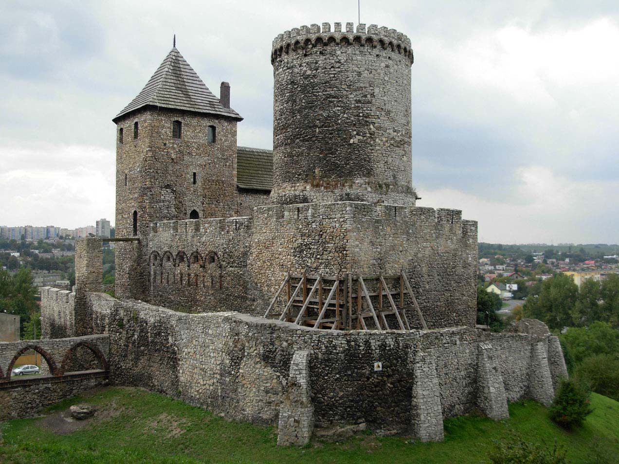 Bedzin Castle Wallpapers