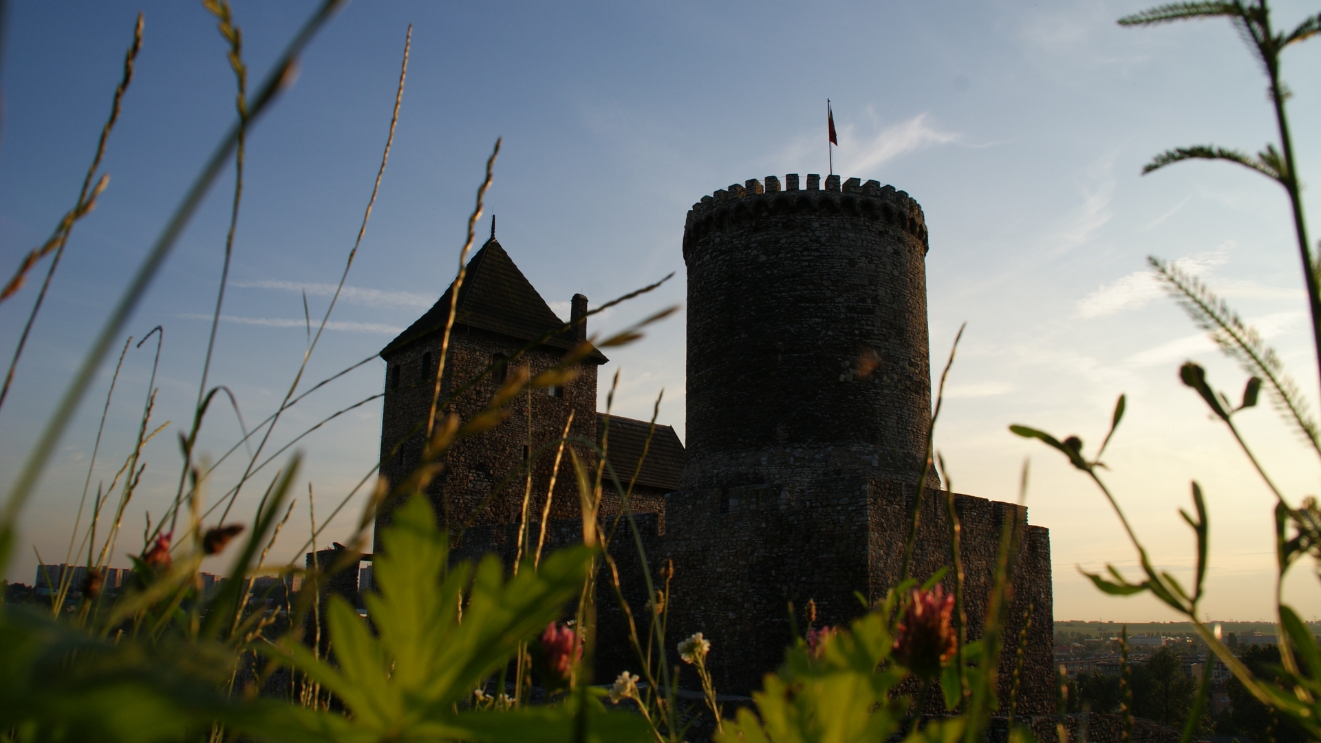 Bedzin Castle Wallpapers