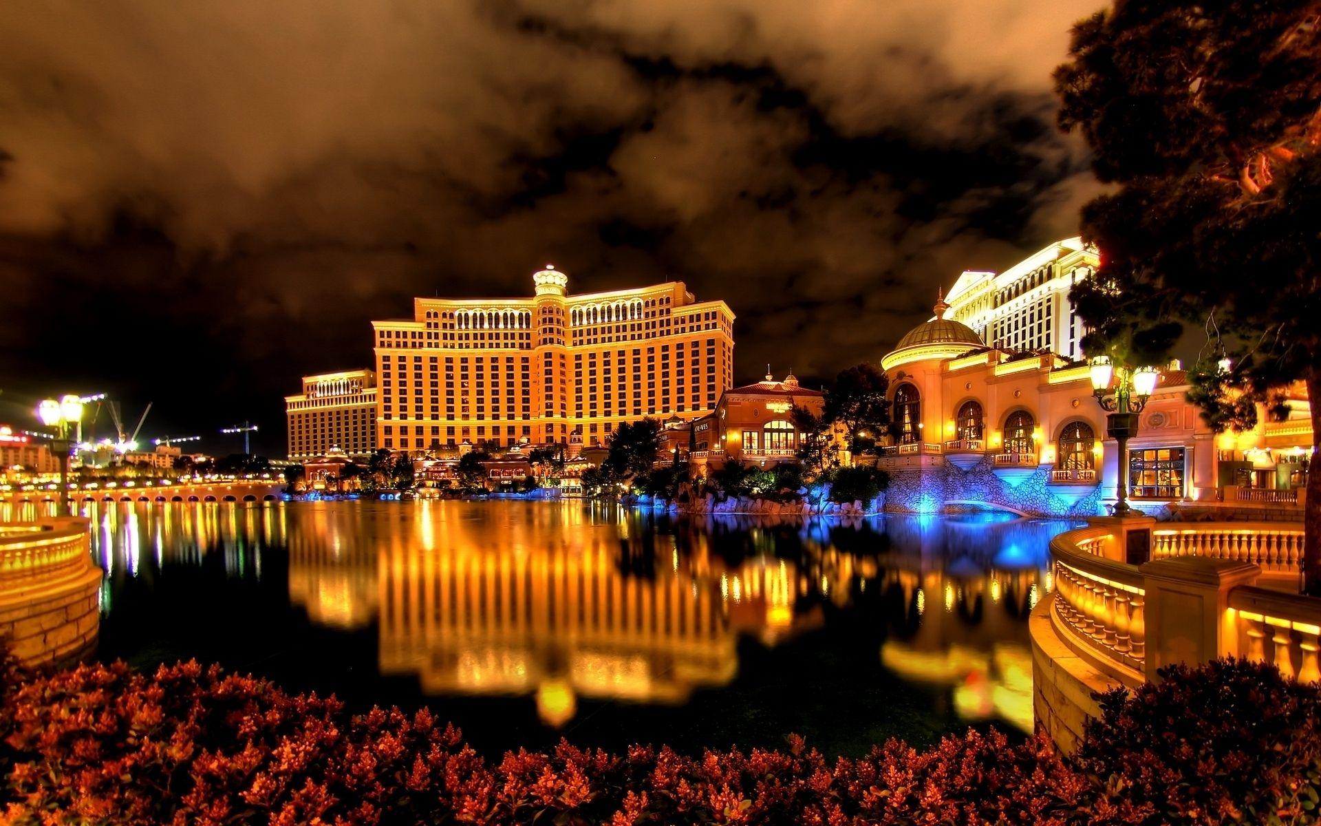 Bellagio Wallpapers